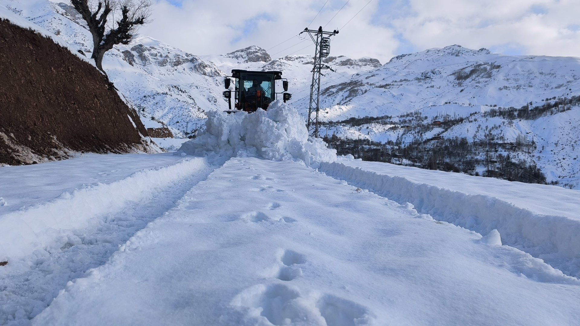Musa Kanak kepçe operatörü röportaj