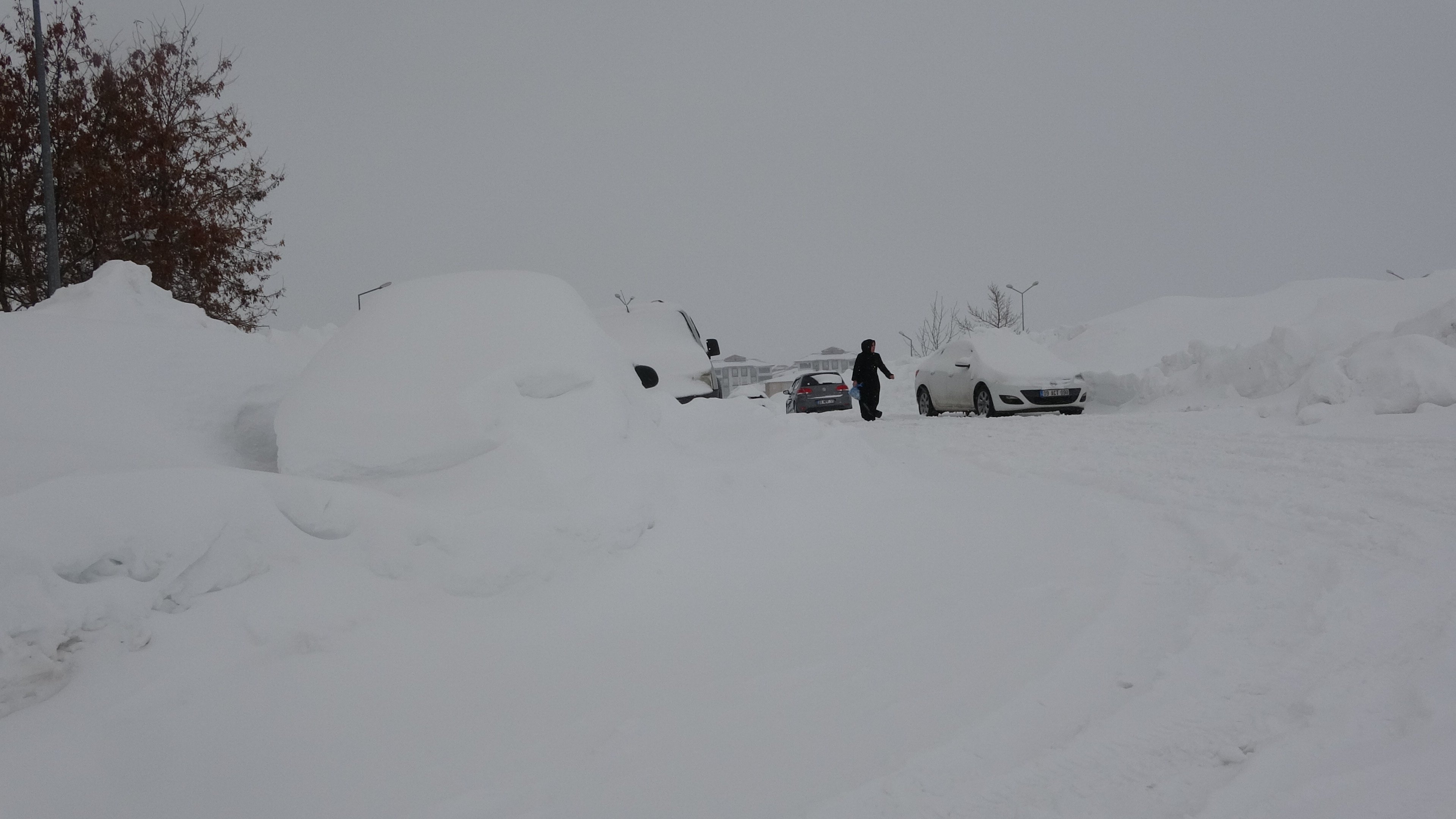 Kar temizleme çalışması