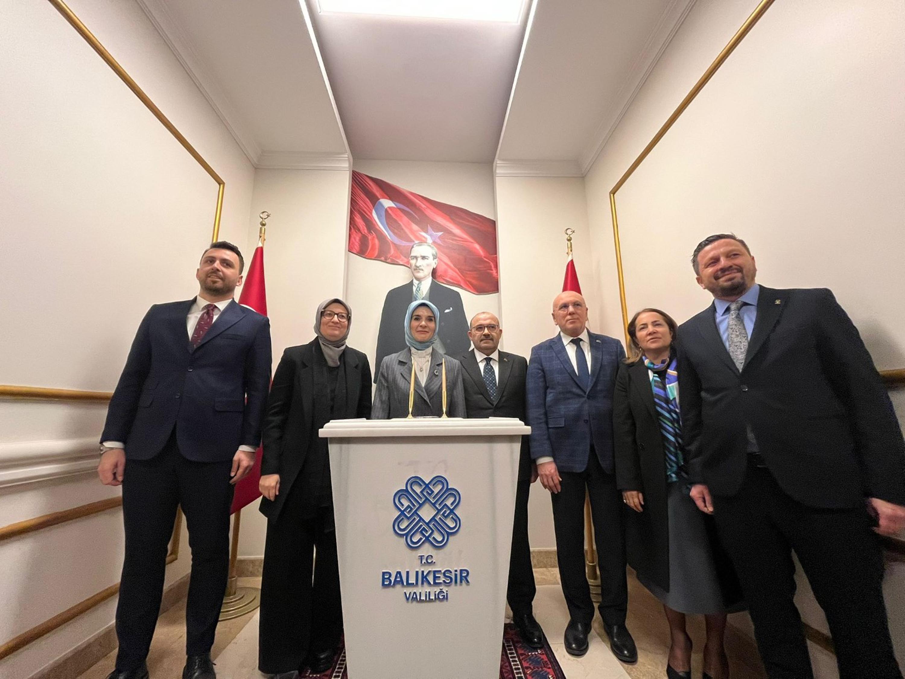 Bakan Mahinur Özdemir Göktaş