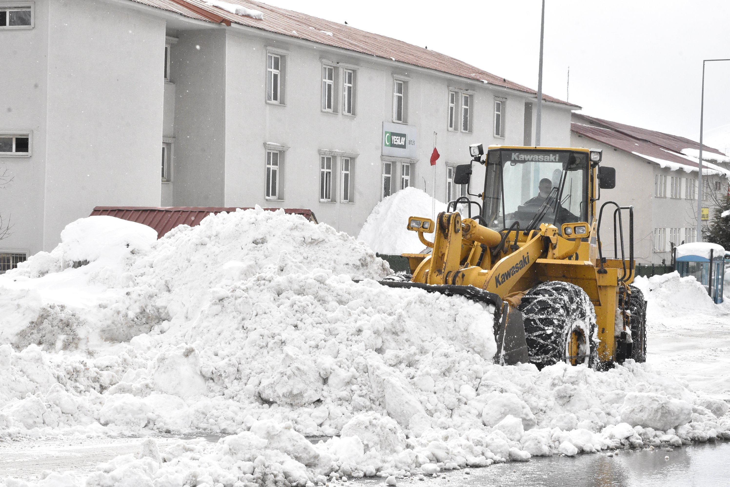 Bitlis kar mücadelesi ekipleri