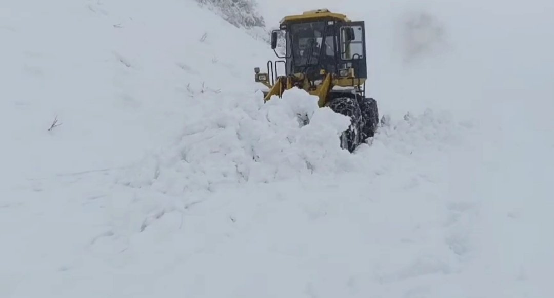 Batman köy yolları kar