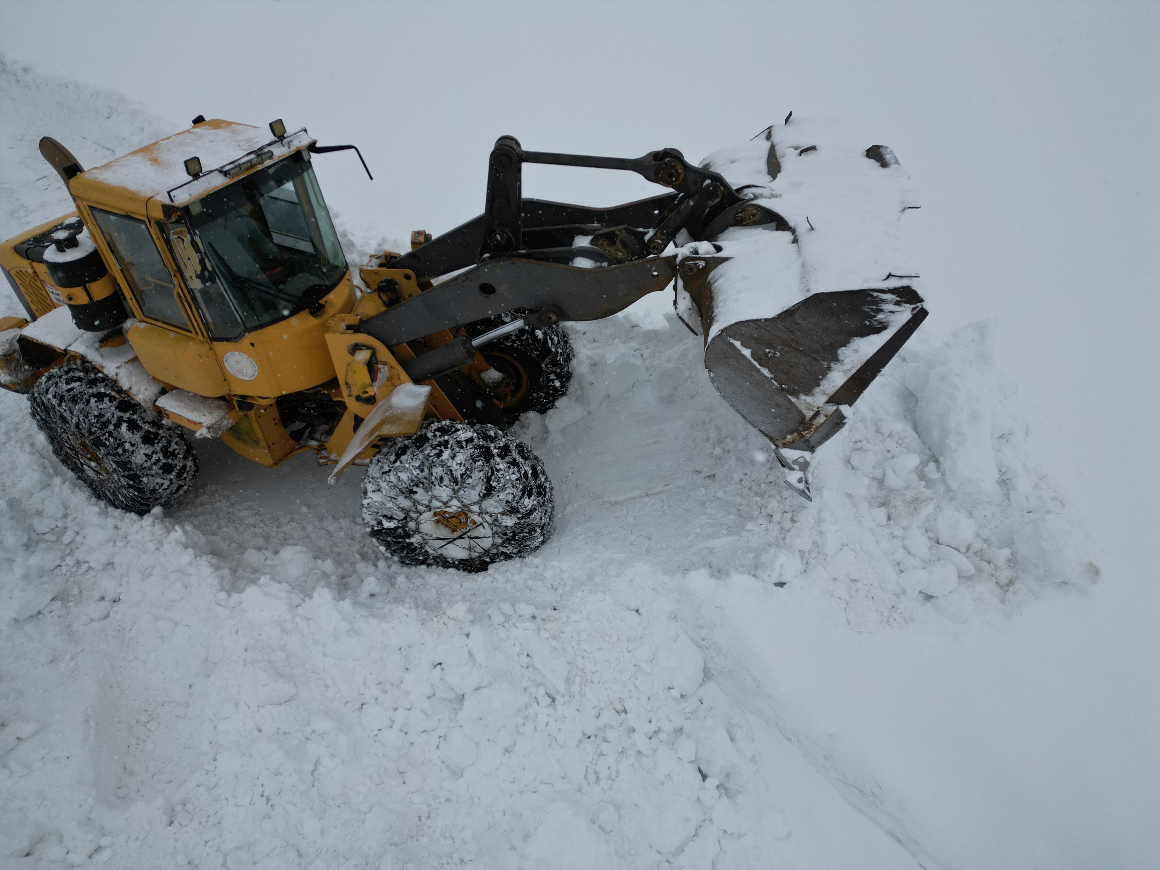 Bitlis kar temizleme çalışması