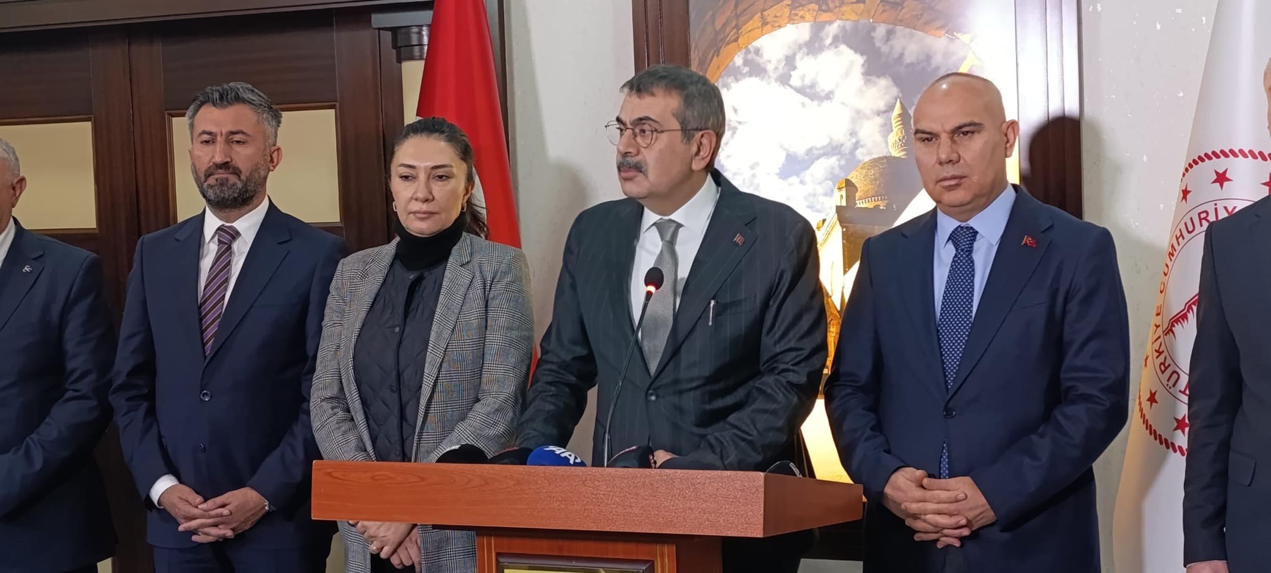 Milli Eğitim Bakanı Yusuf Tekin Ağrı