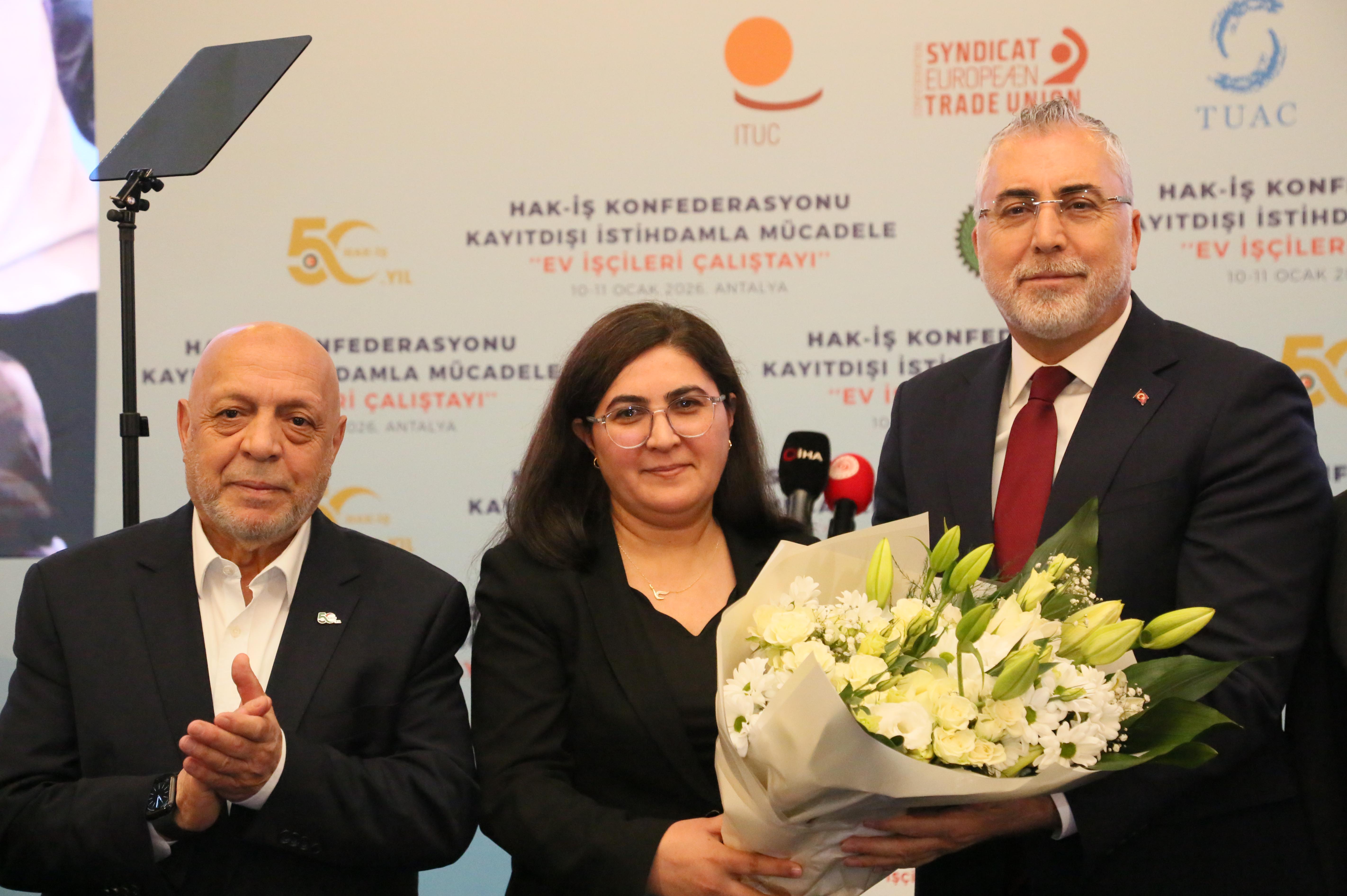 Bakan Vedat Işıkhan HAK-İŞ Çalıştayında