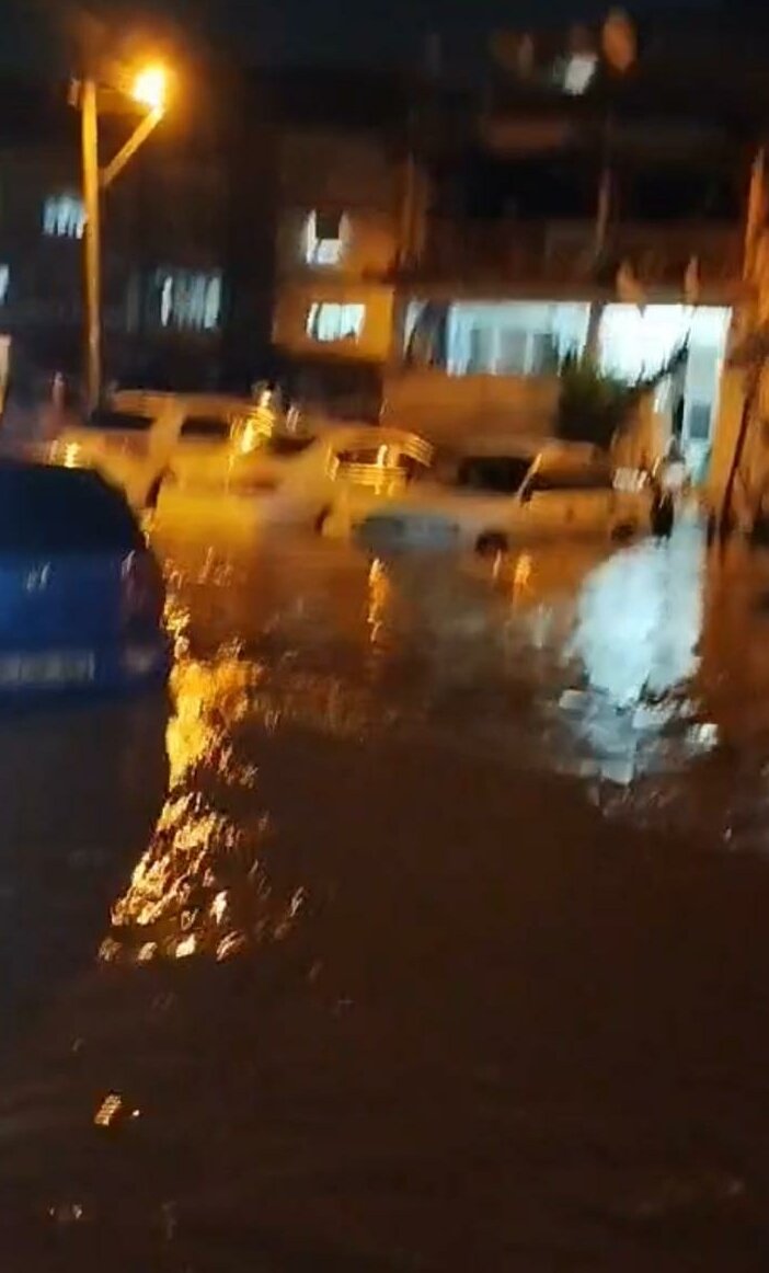 Kemalpaşa selde araç