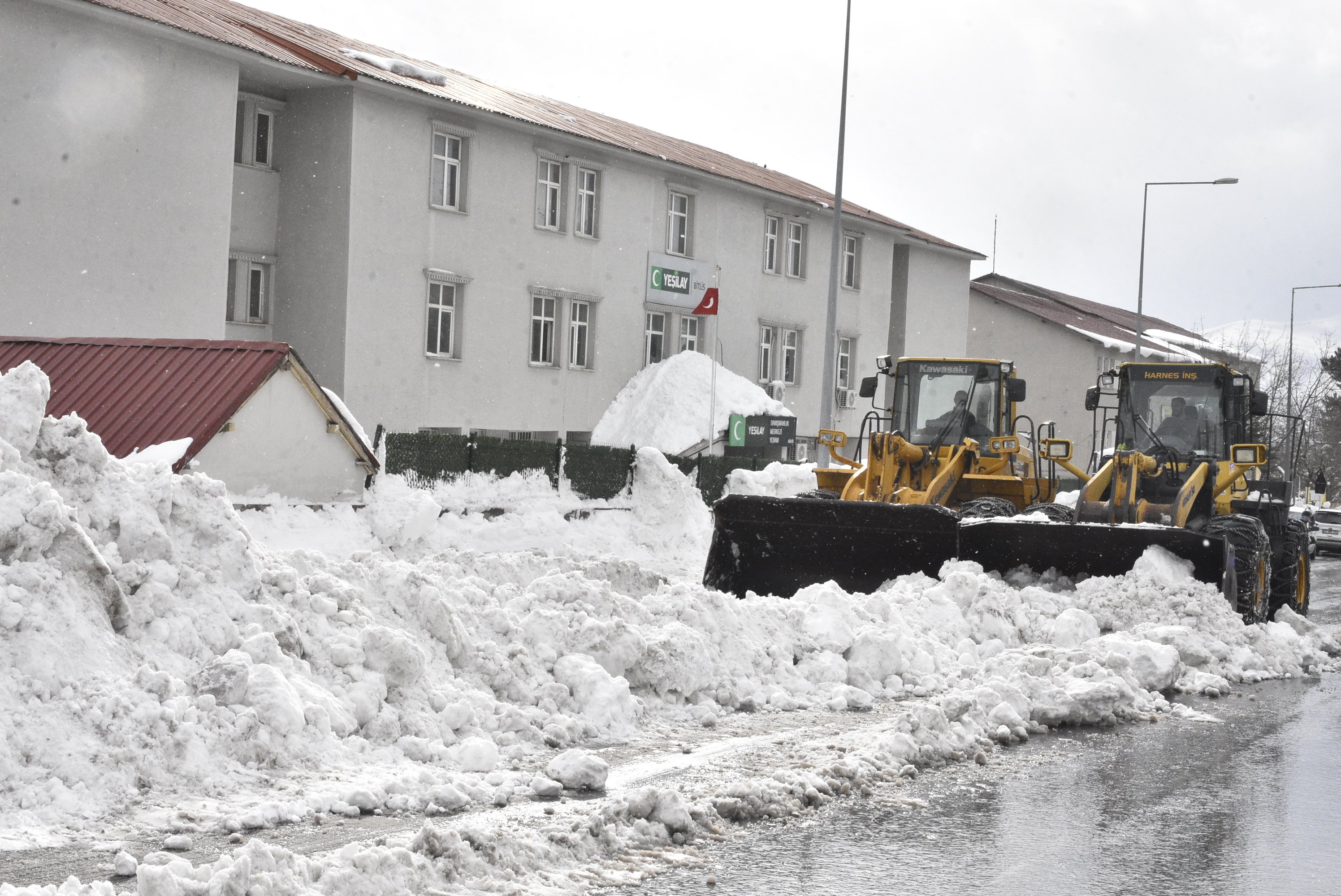 Bitlis kar kütlesi taşıma