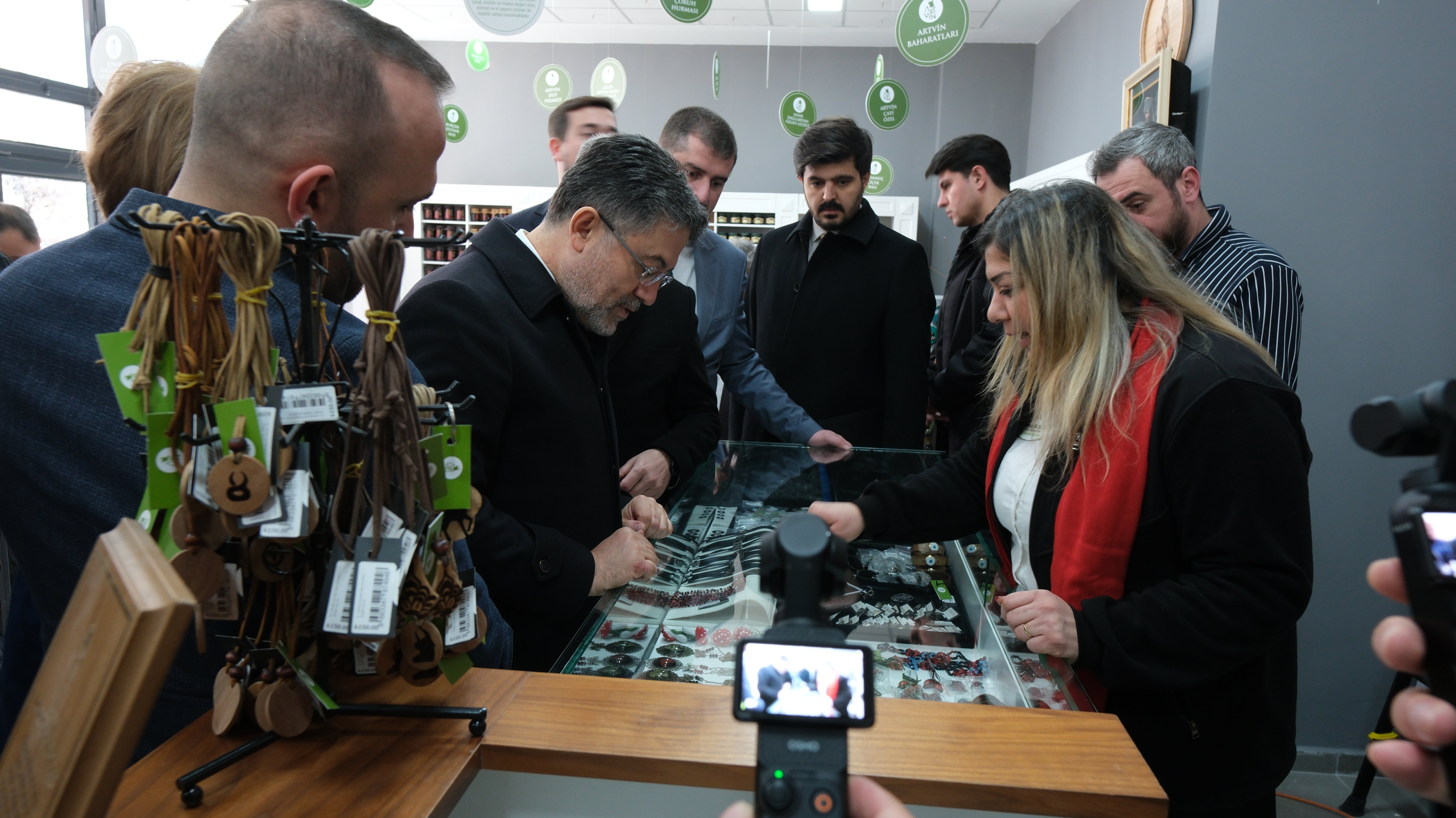 Bakan Yumaklı AK Parti toplantısında konuşuyor