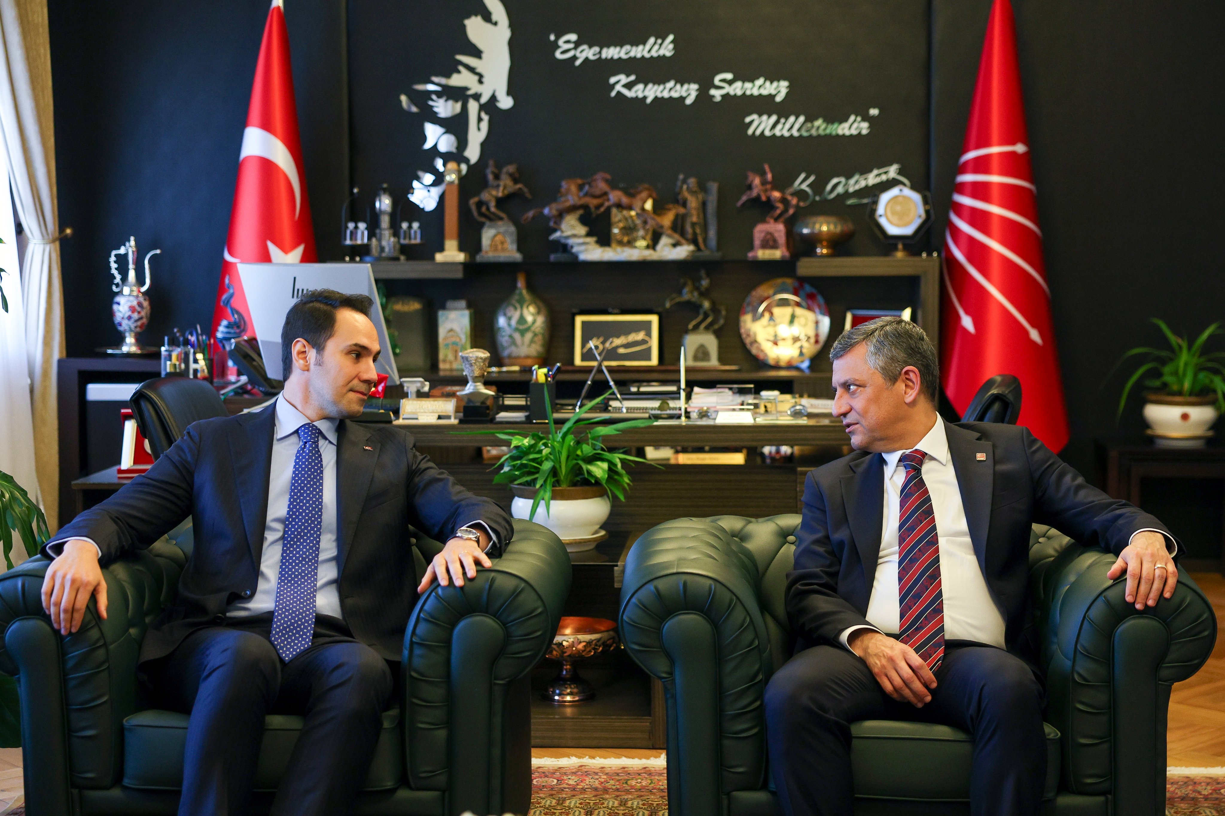 Özgür Özel Cenk Küpeli TBMM Görüşmesi