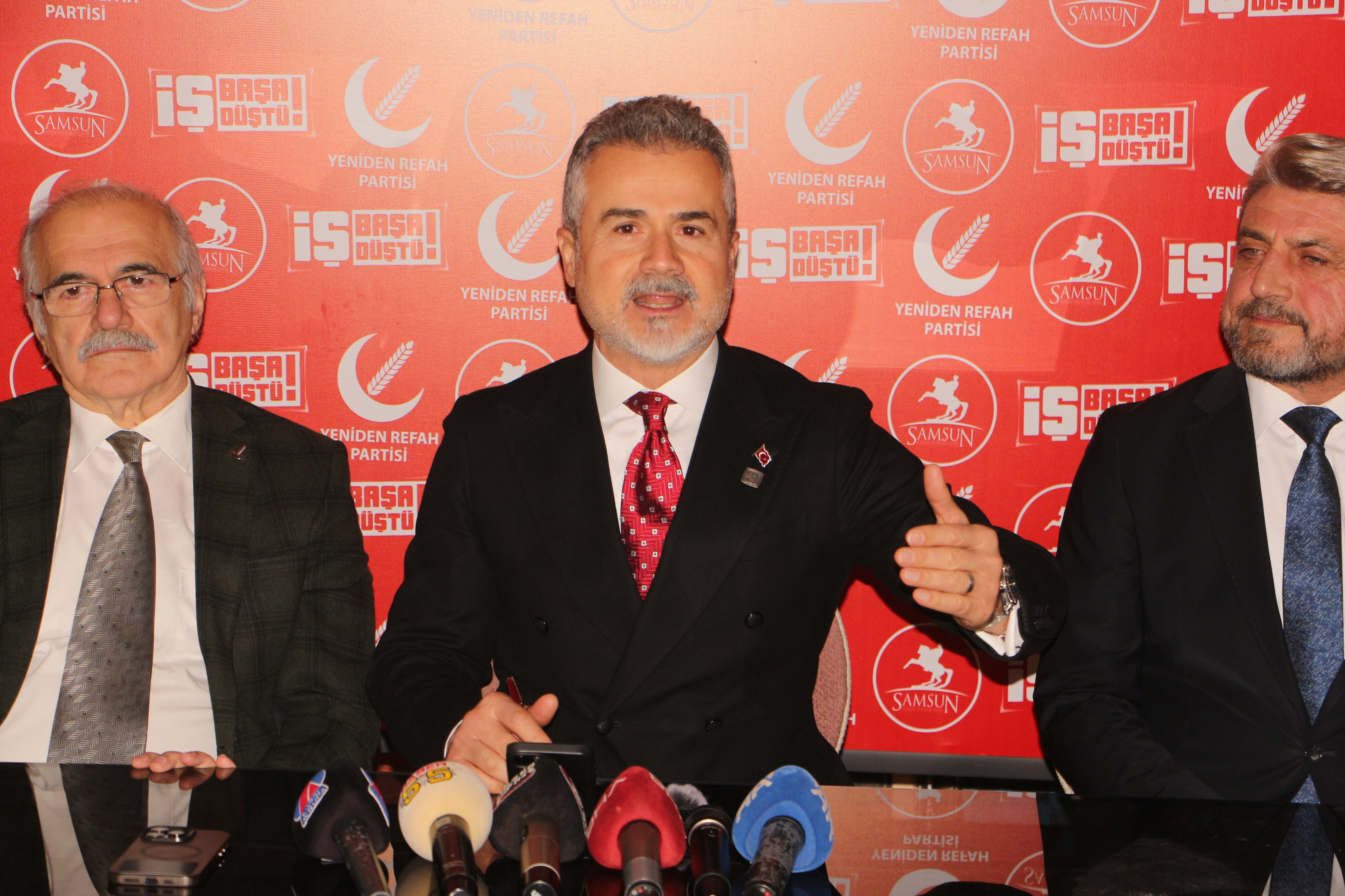 YRP Samsun İl Başkanı Muzaffer Candemir ve Suat Kılıç