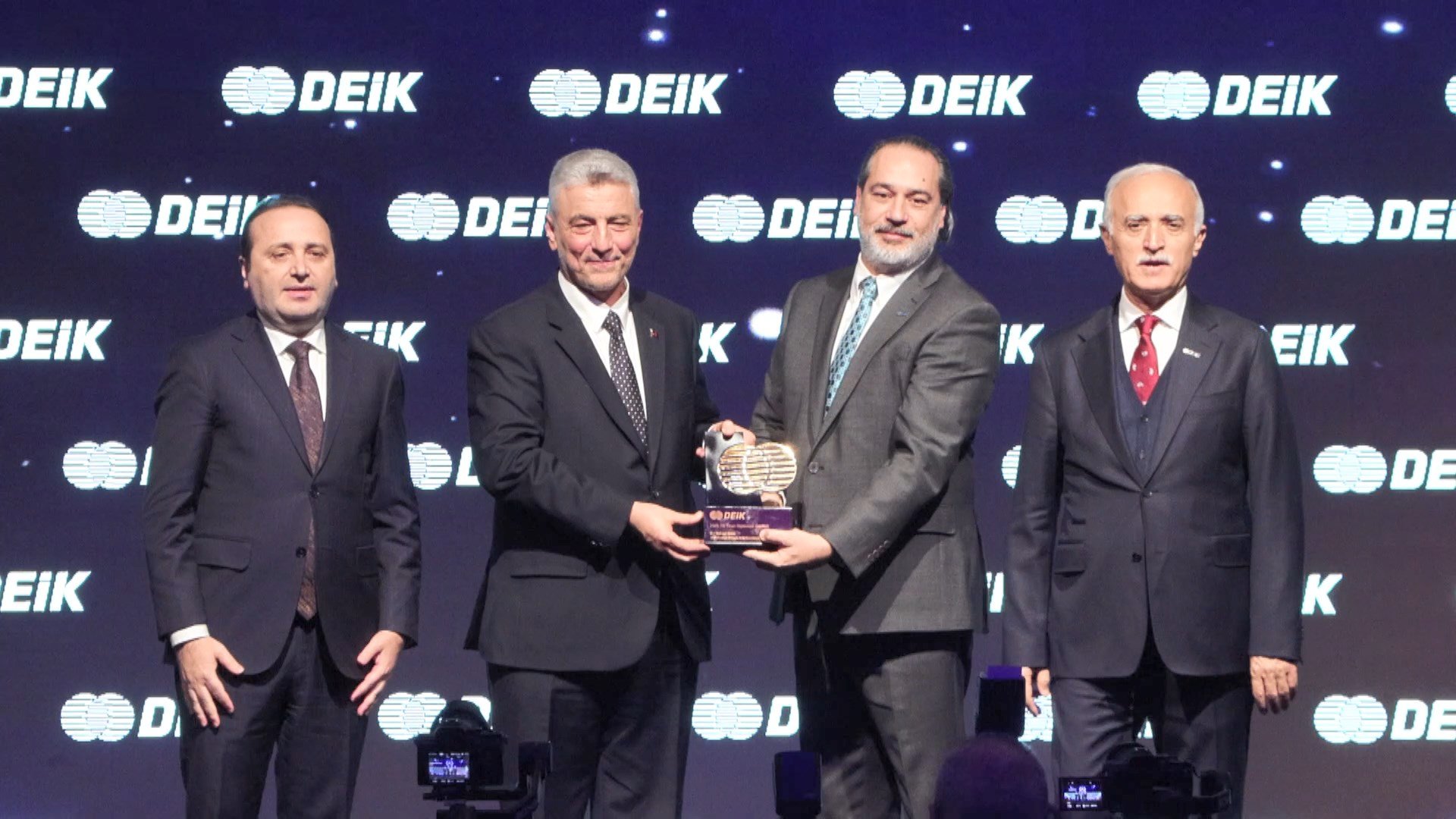 DEİK töreni ve katılımcılar