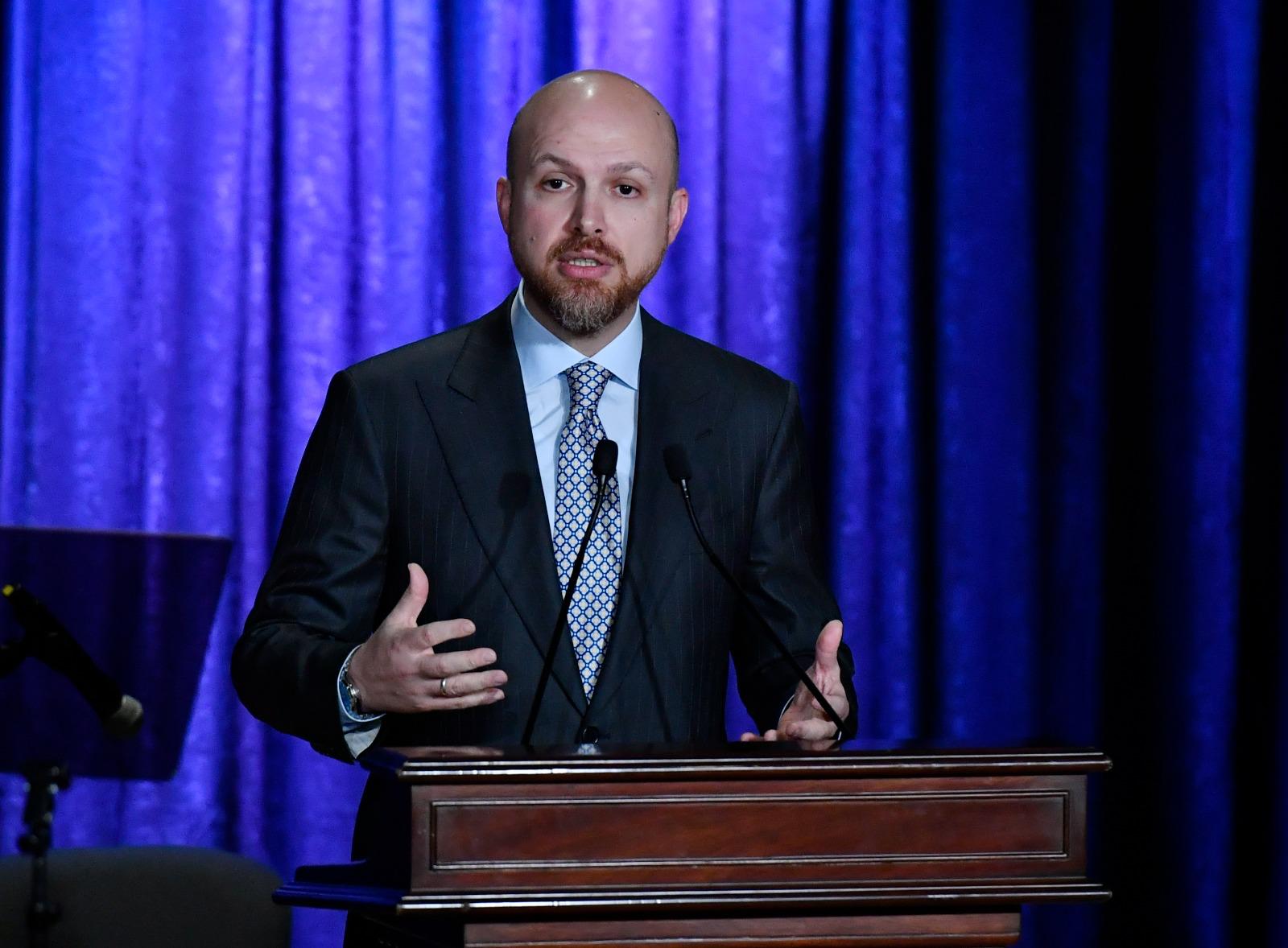 Emine Erdoğan Palet Türk Müziği İlkokulu ziyareti