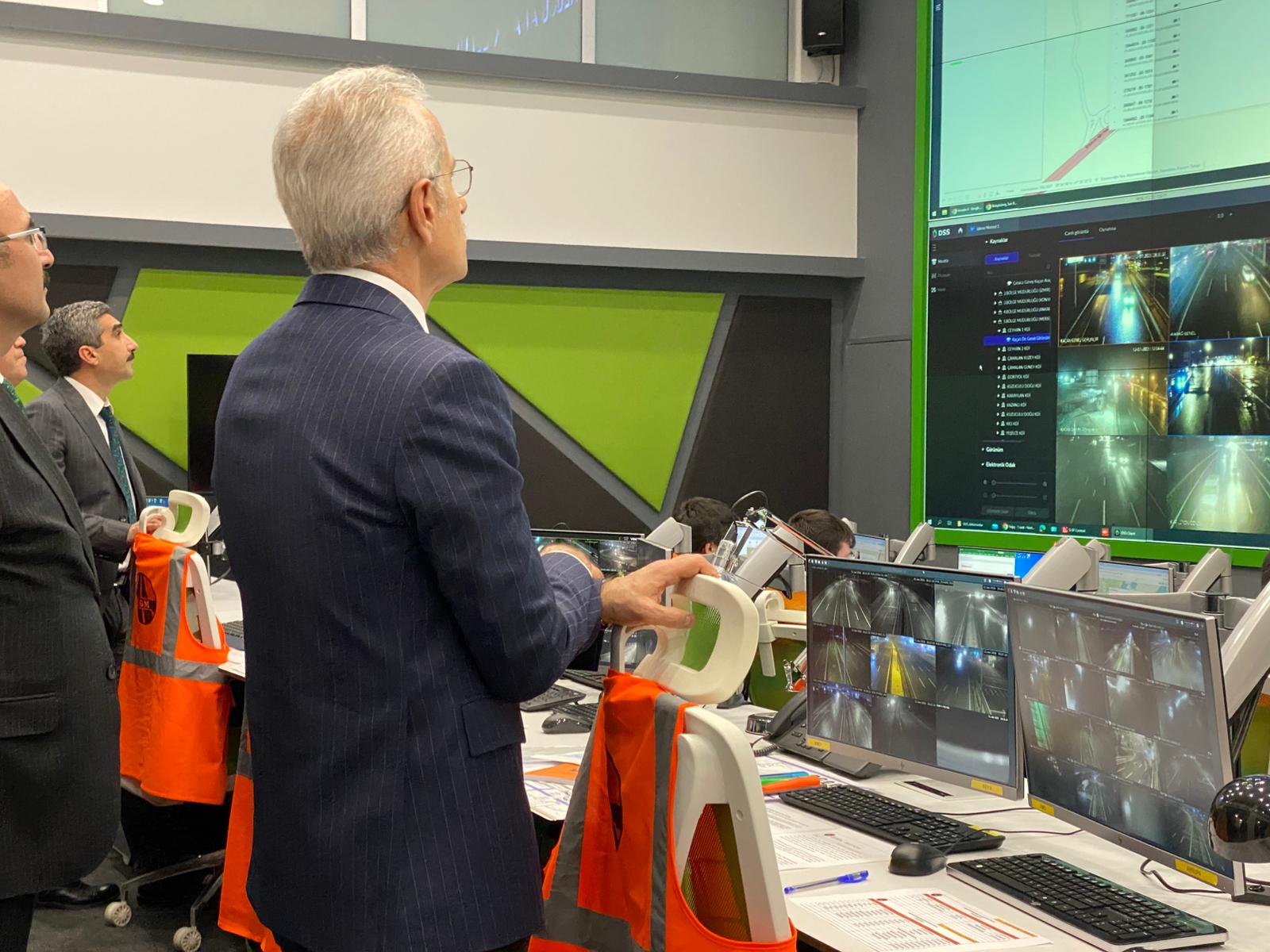 Karayolları Ekipleri Tuzlama Çalışması