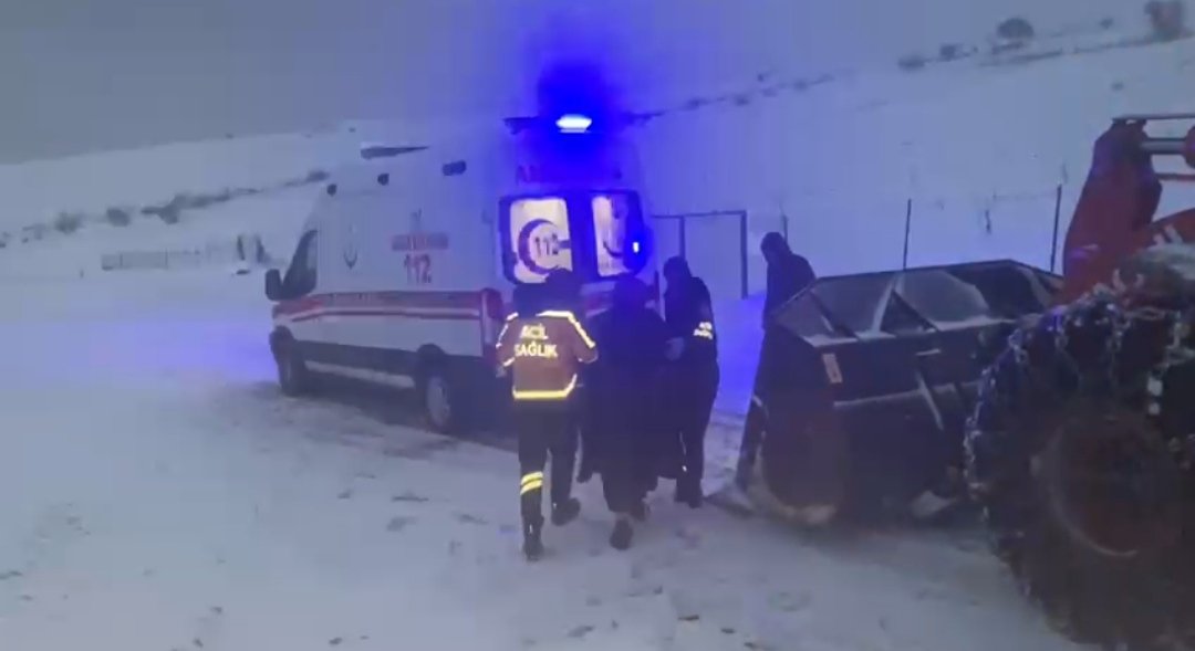 Batman kar yerleşim yolu kapalı