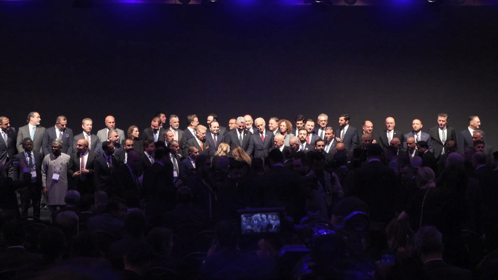 Ticaret Bakanı Ömer Bolat konuşma yapıyor