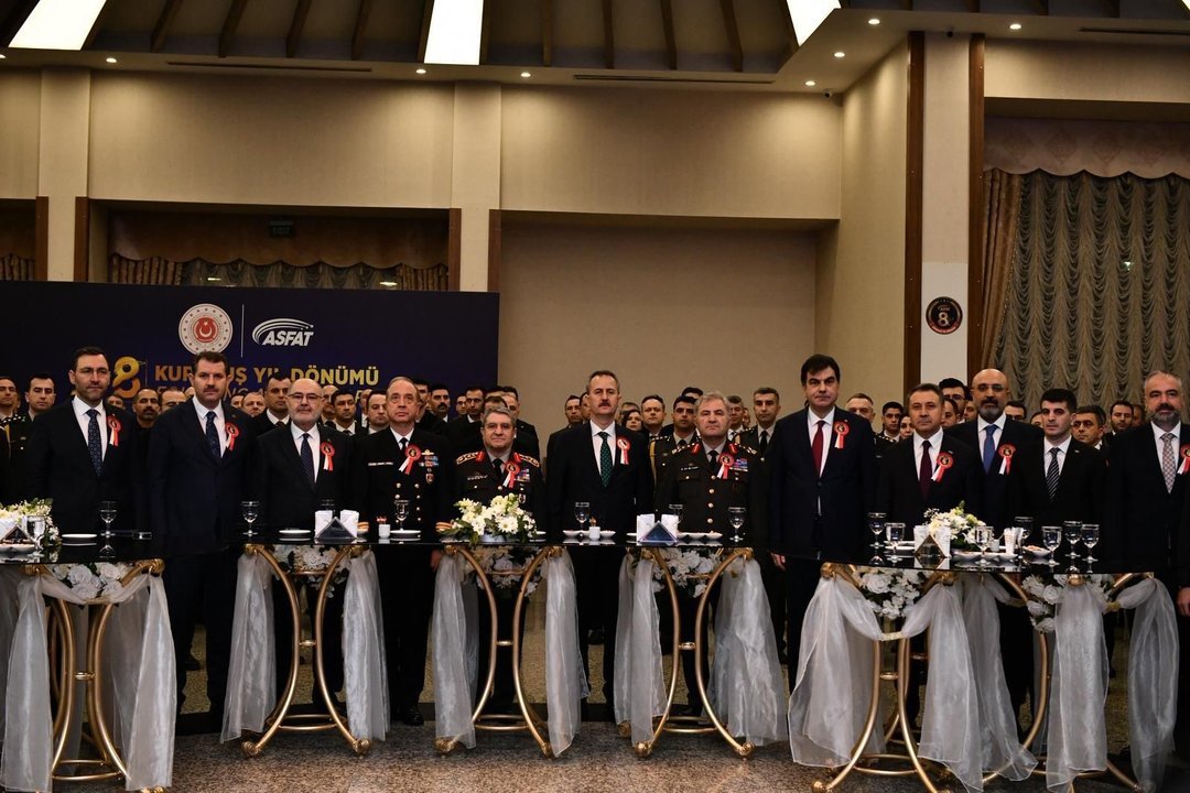 Genelkurmay Başkanı Orgeneral Selçuk Bayraktaroğlu konuşuyor