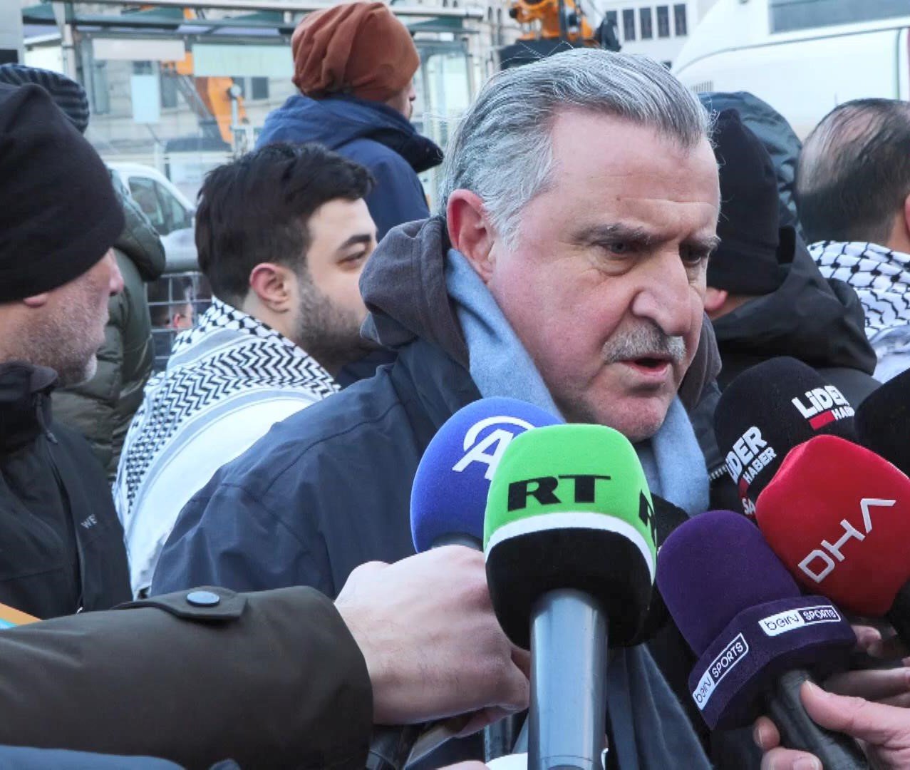 Bakan Osman Aşkın Bak Büyük Gazze Yürüyüşü