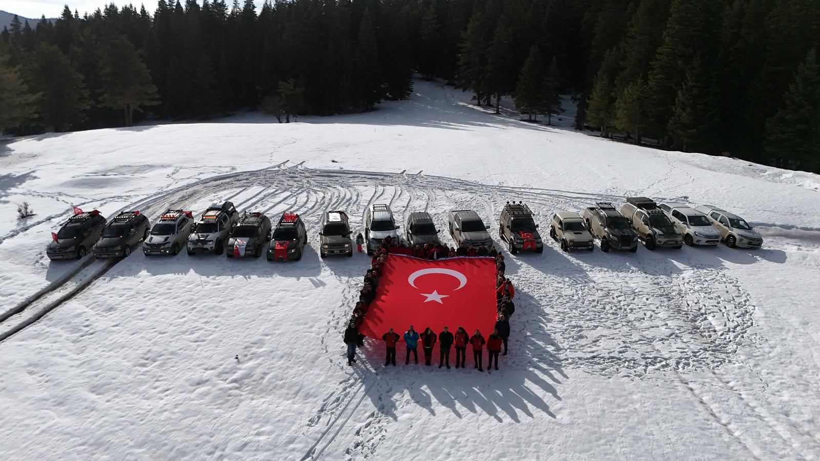 Ilgaz Dağı yaban hayvanları yemleme faaliyeti