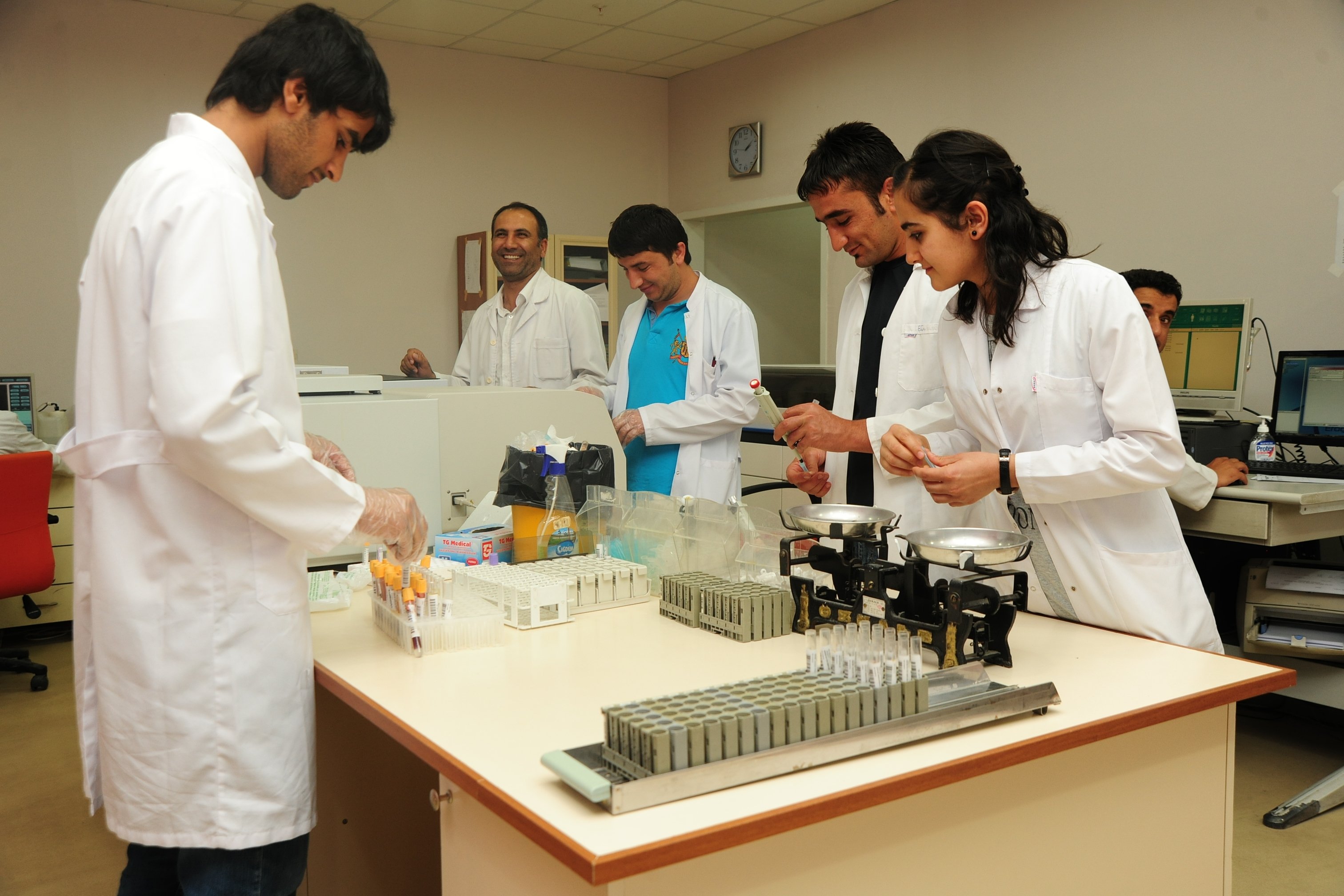 Üniversite Araştırma Laboratuvarı