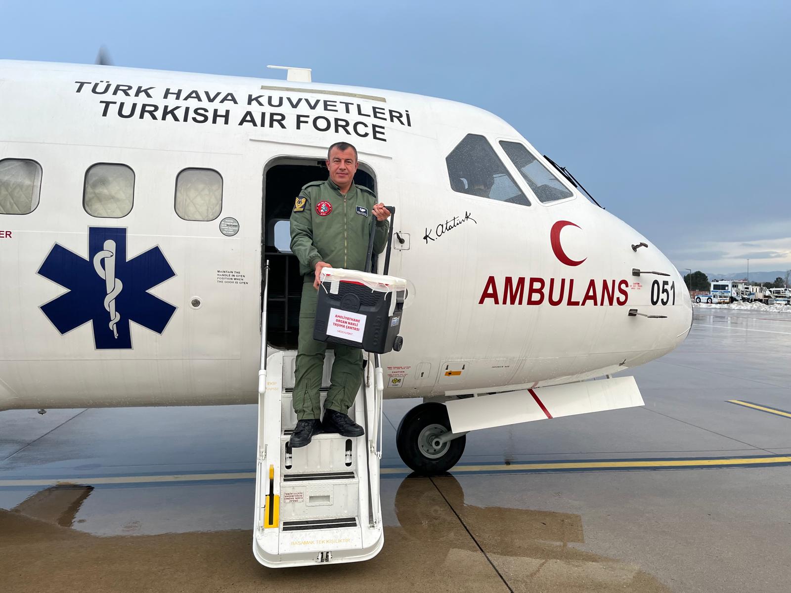 Hava Kuvvetleri Ambulans Uçağı