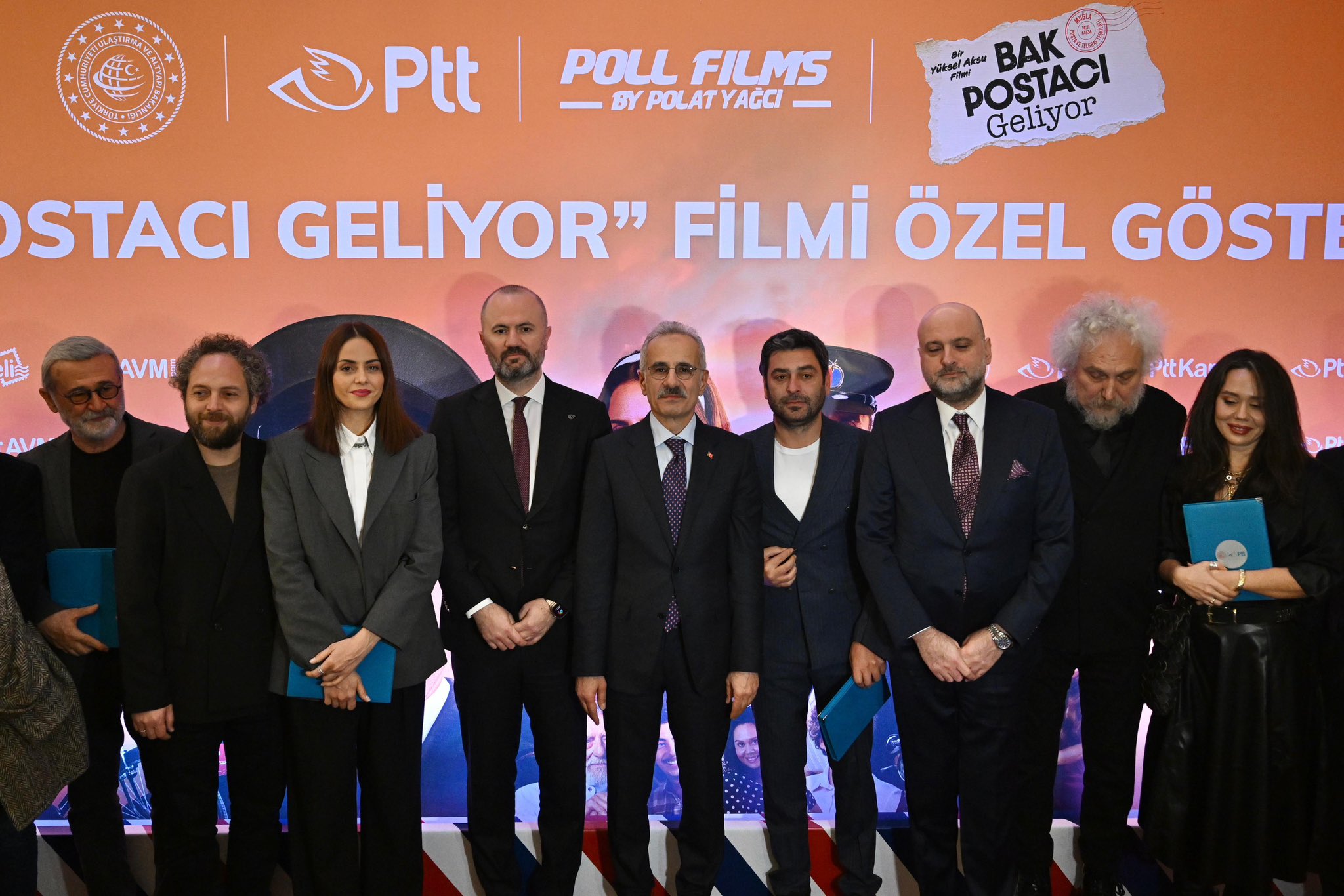 Bakan Uraloğlu konuşma yapıyor