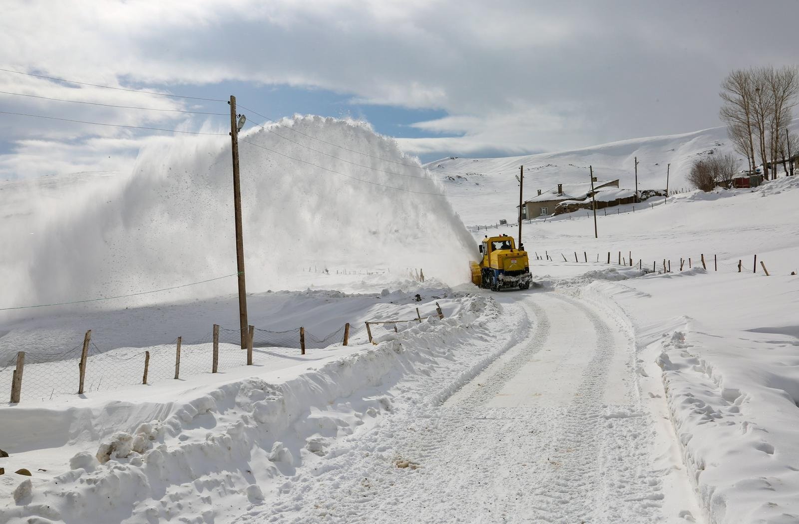 Van kar operatörü Özer Baycan