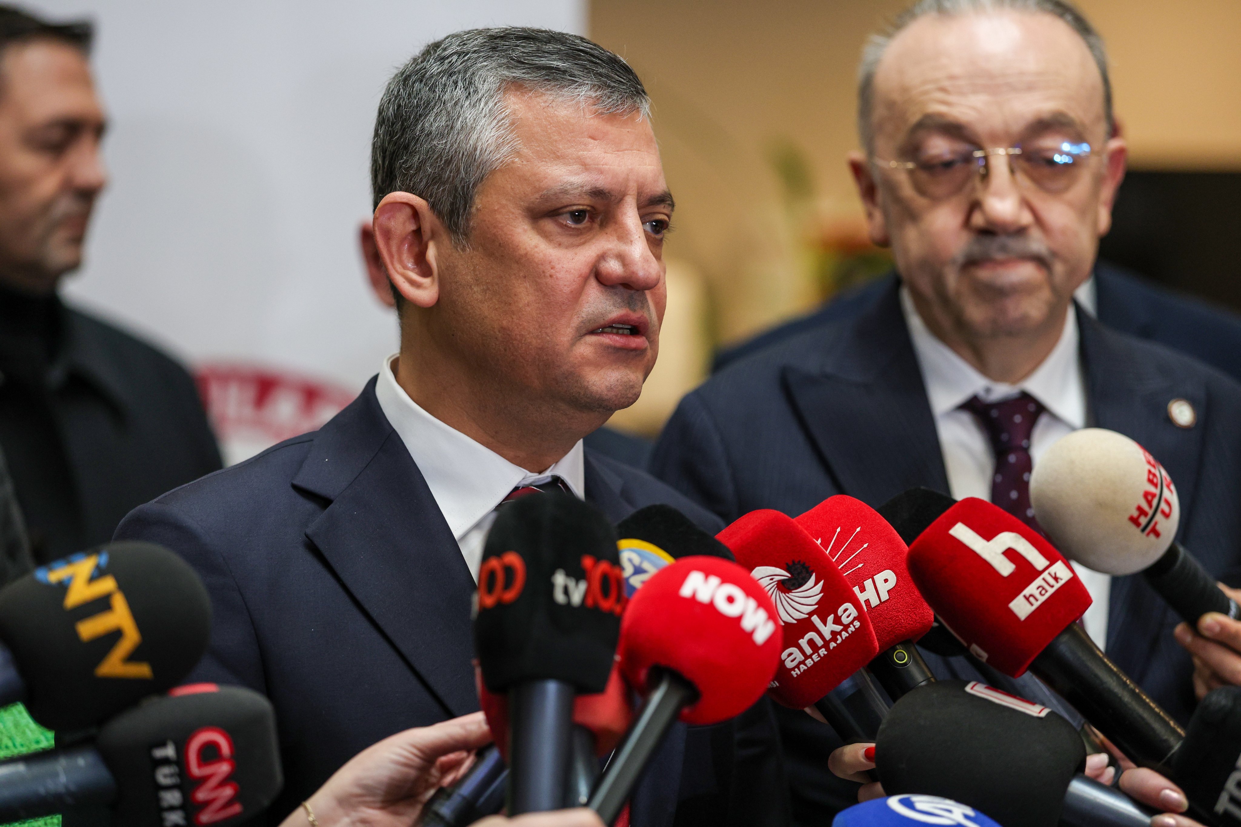 Özgür Özel Basın Açıklaması