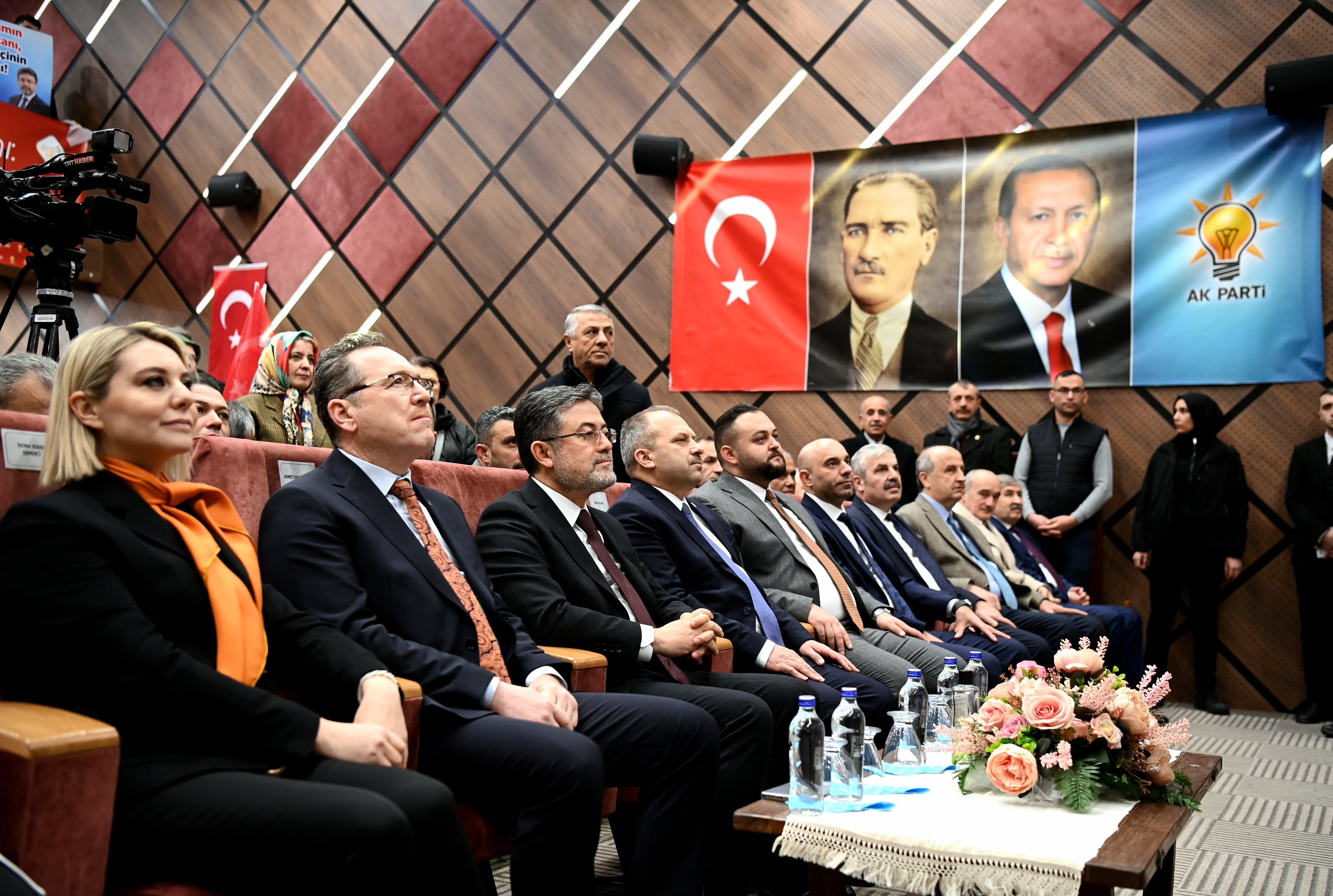 Bakan Yumaklı AK Parti toplantısında