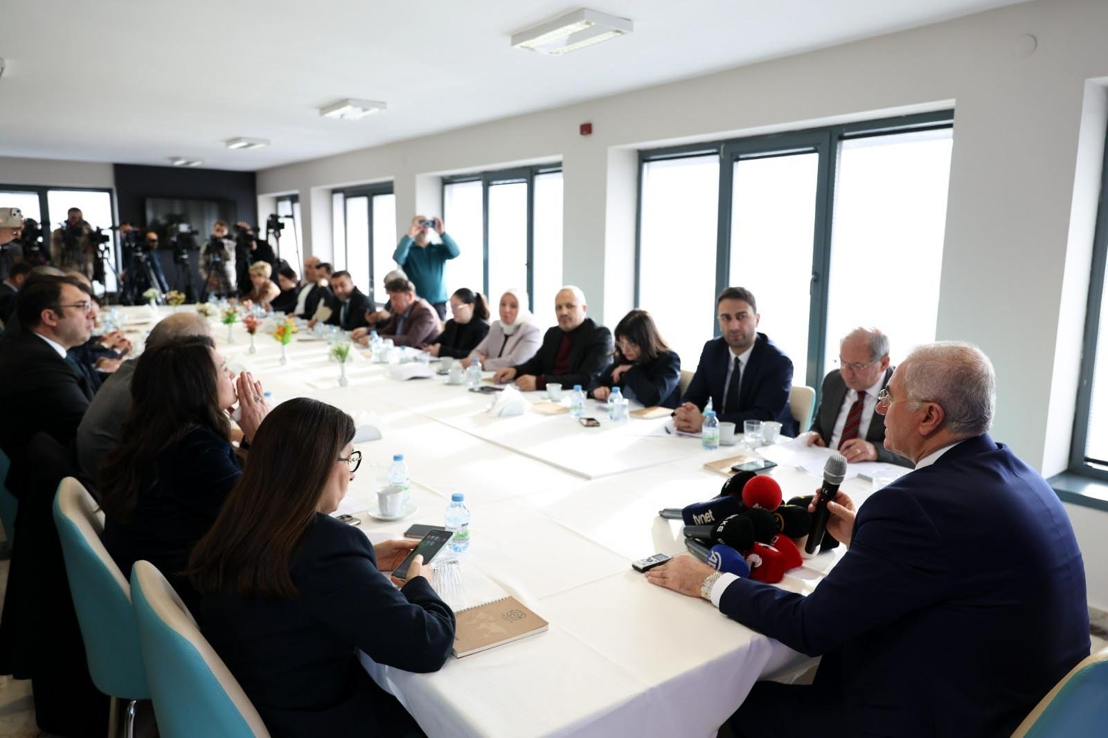 KDK Başkanı Mehmet Akarca basın mensupları ile