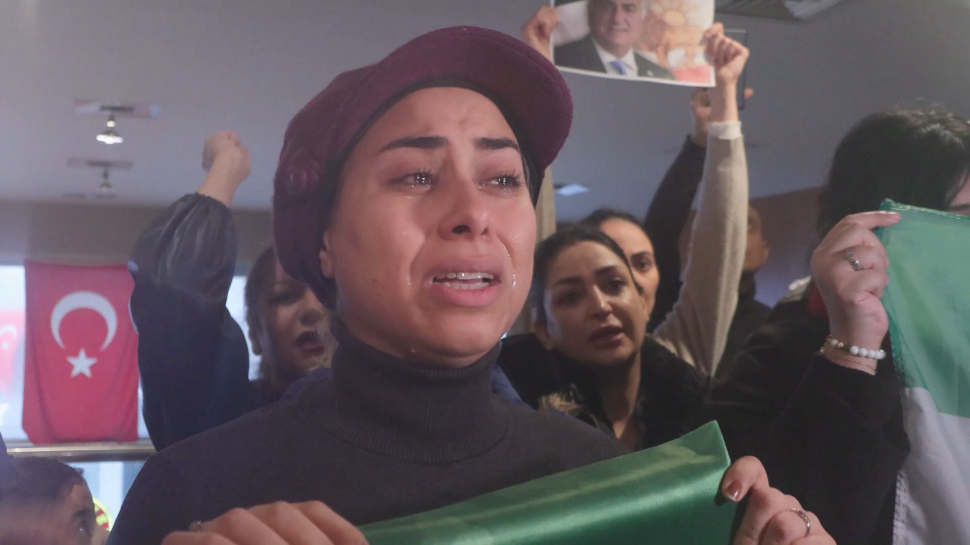 Deniz Yuusefi İran Protestosu Açıklama