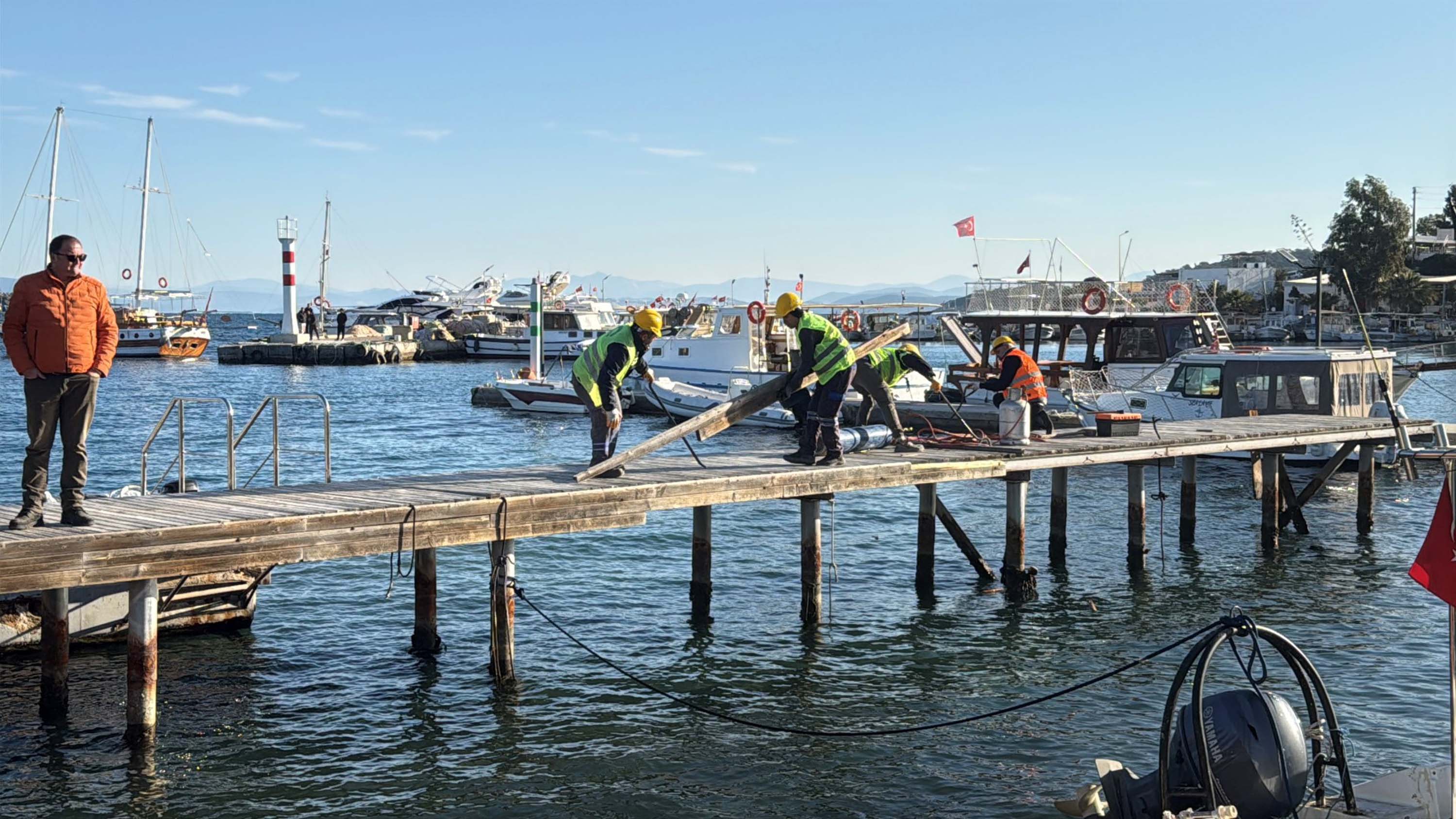 Bodrum Türkbükü kaçak iskele sökümü