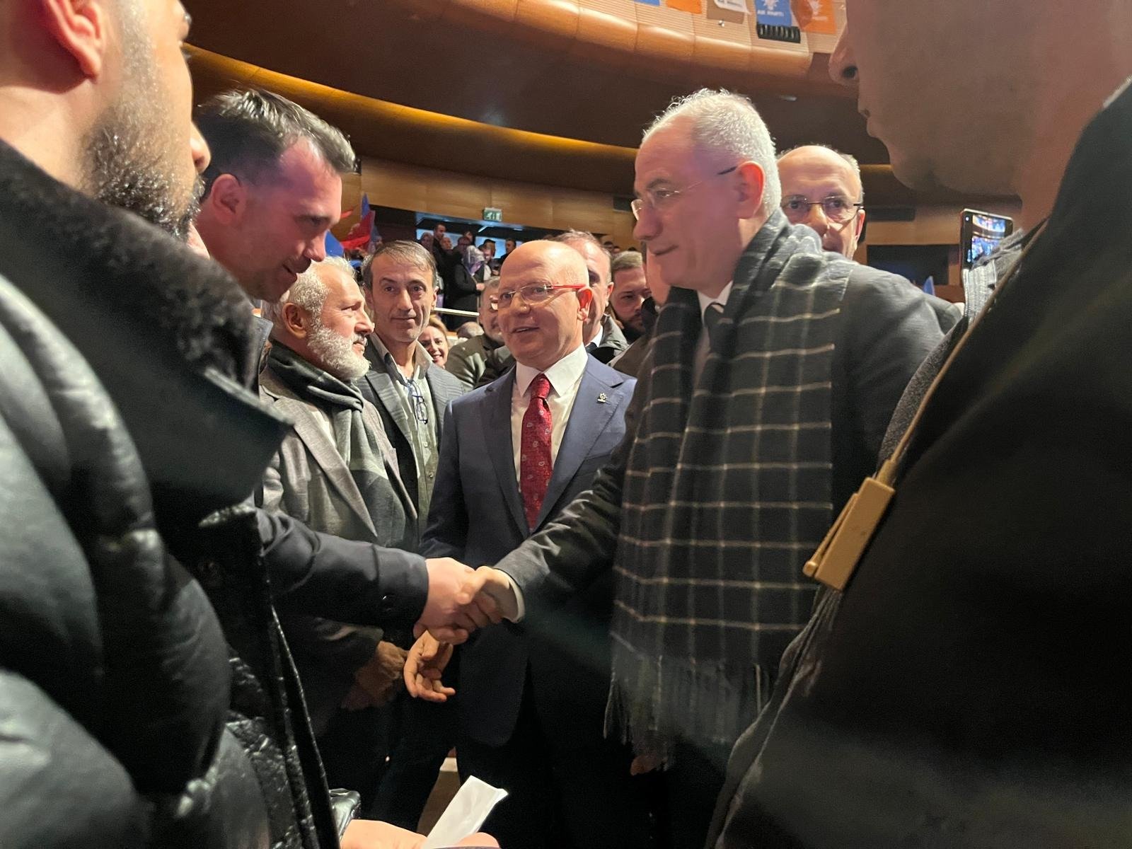 Efkan Ala Konuşma Yapıyor