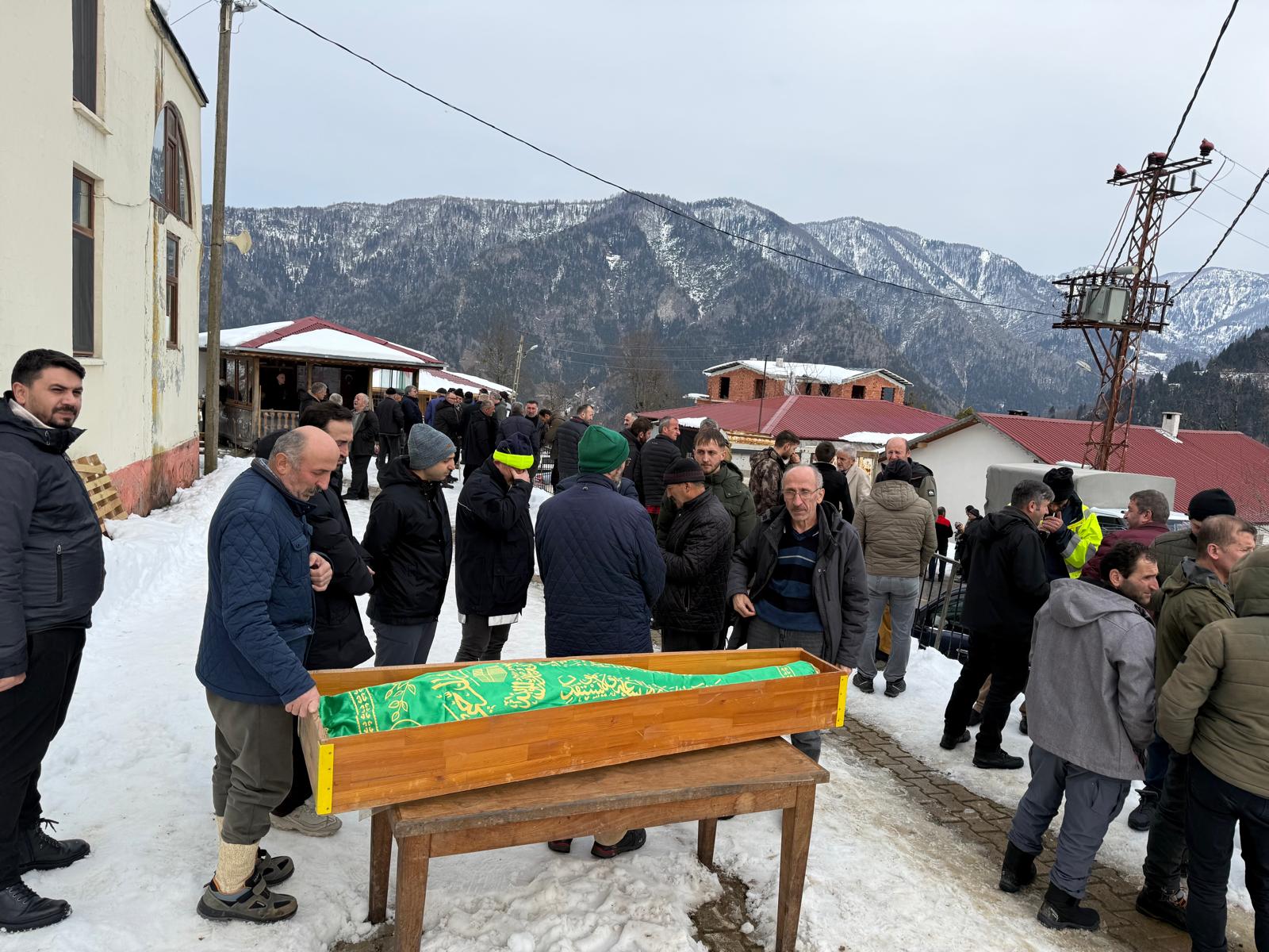 Artvin Borçka kurtarma operasyonu ambulans