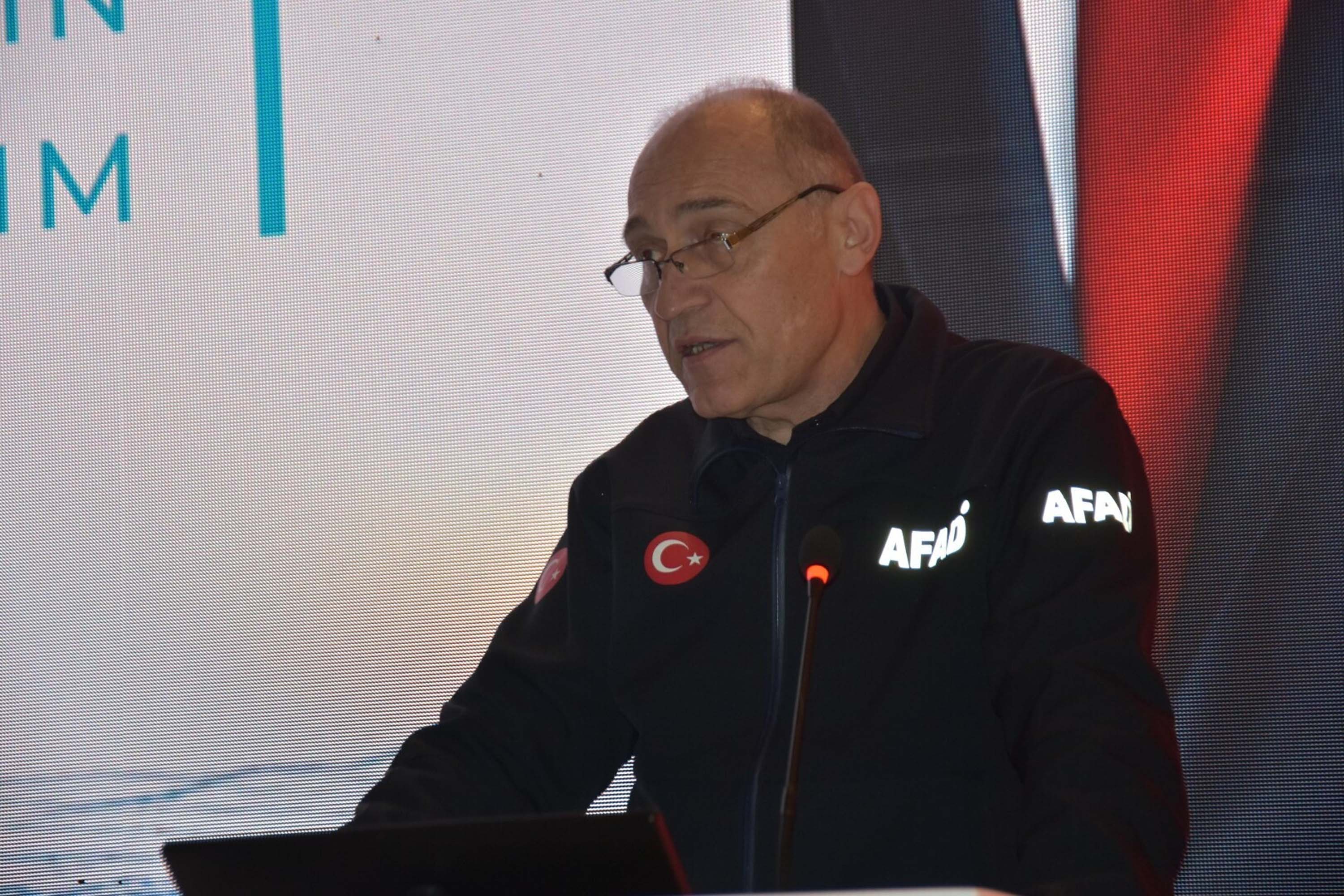 AFAD Genel Müdürü Orhan Tatar konuşma yapıyor
