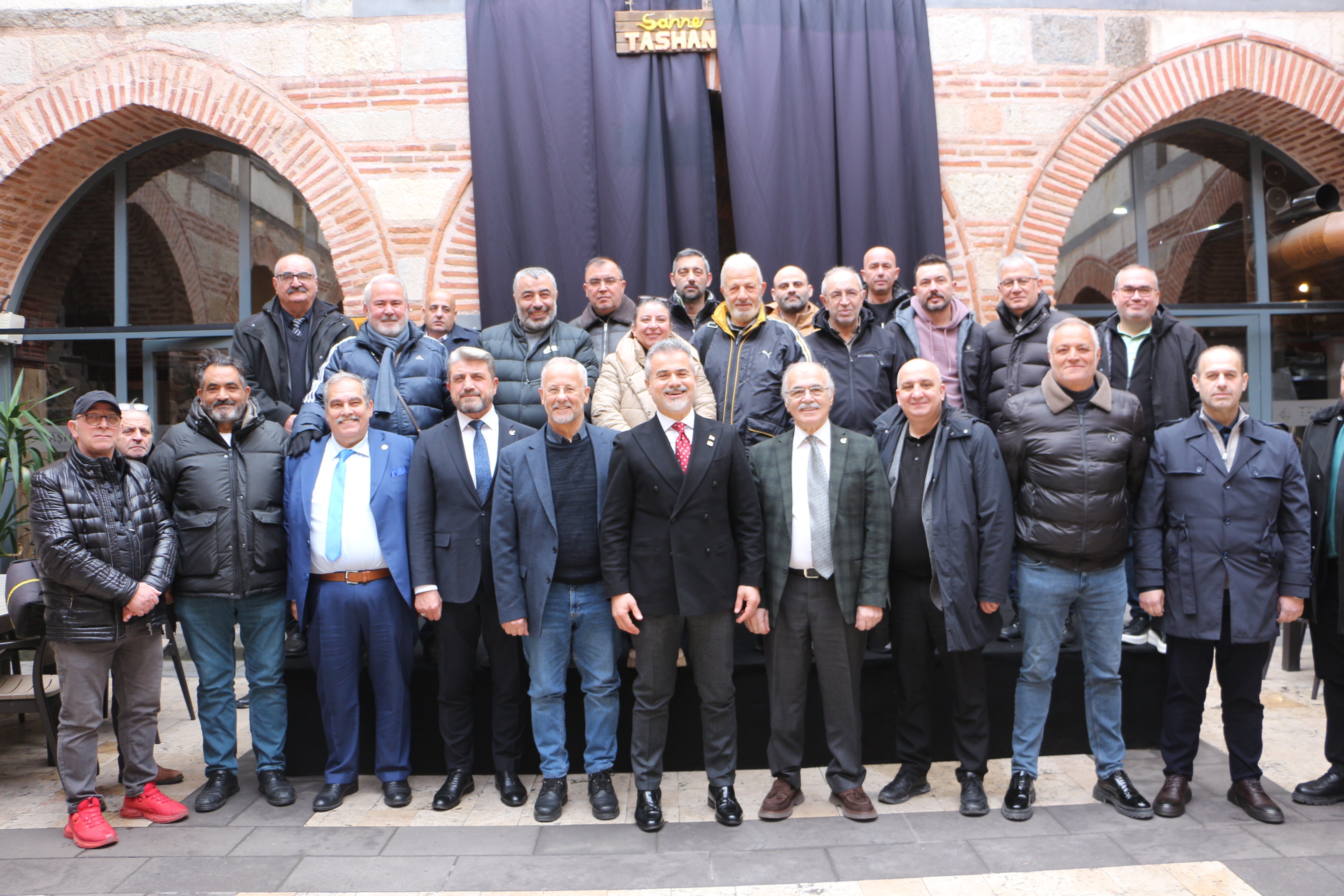 Suat Kılıç basın mensuplarıyla