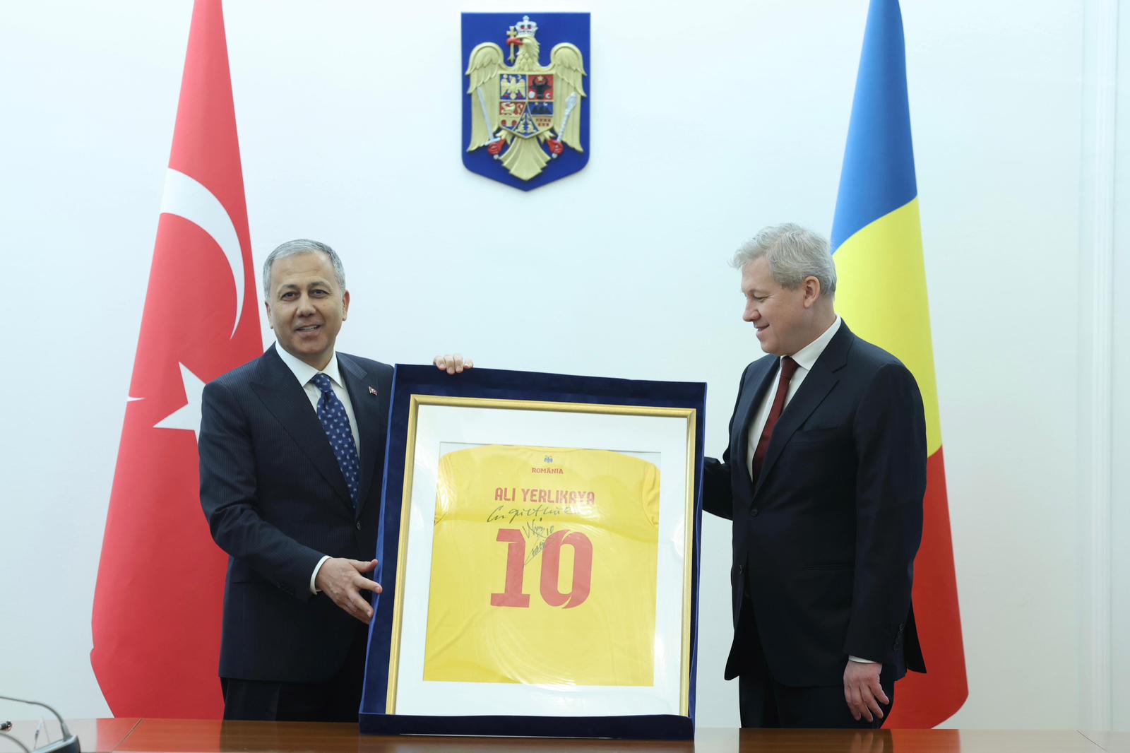 Bakan Yerlikaya Romanya açıklamaları