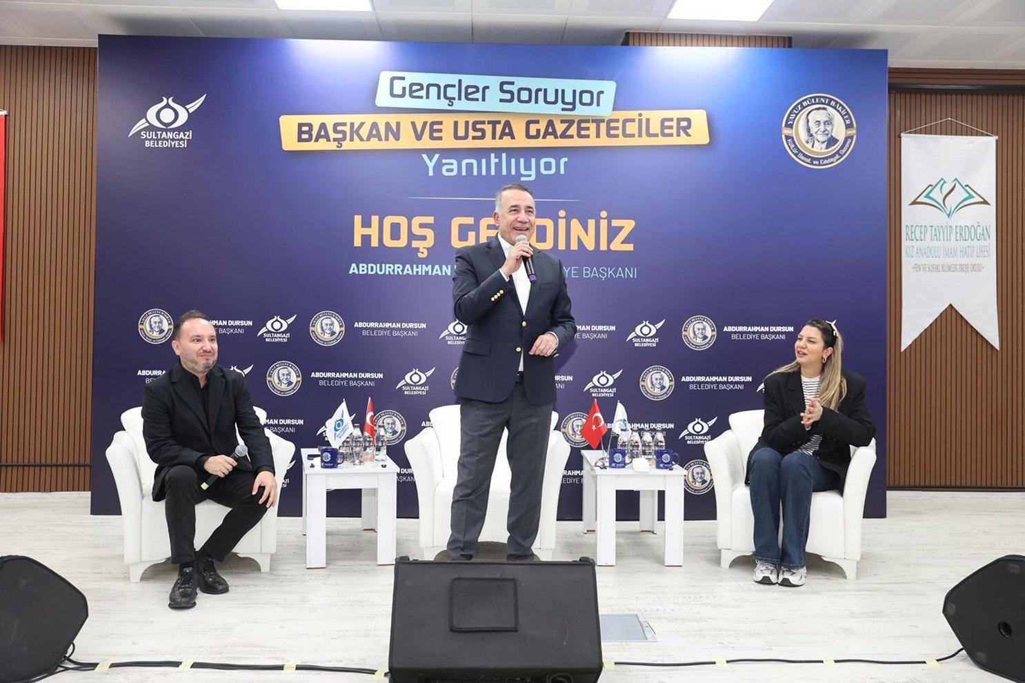 Gazeteci Türker Akıncı gençlere sesleniyor