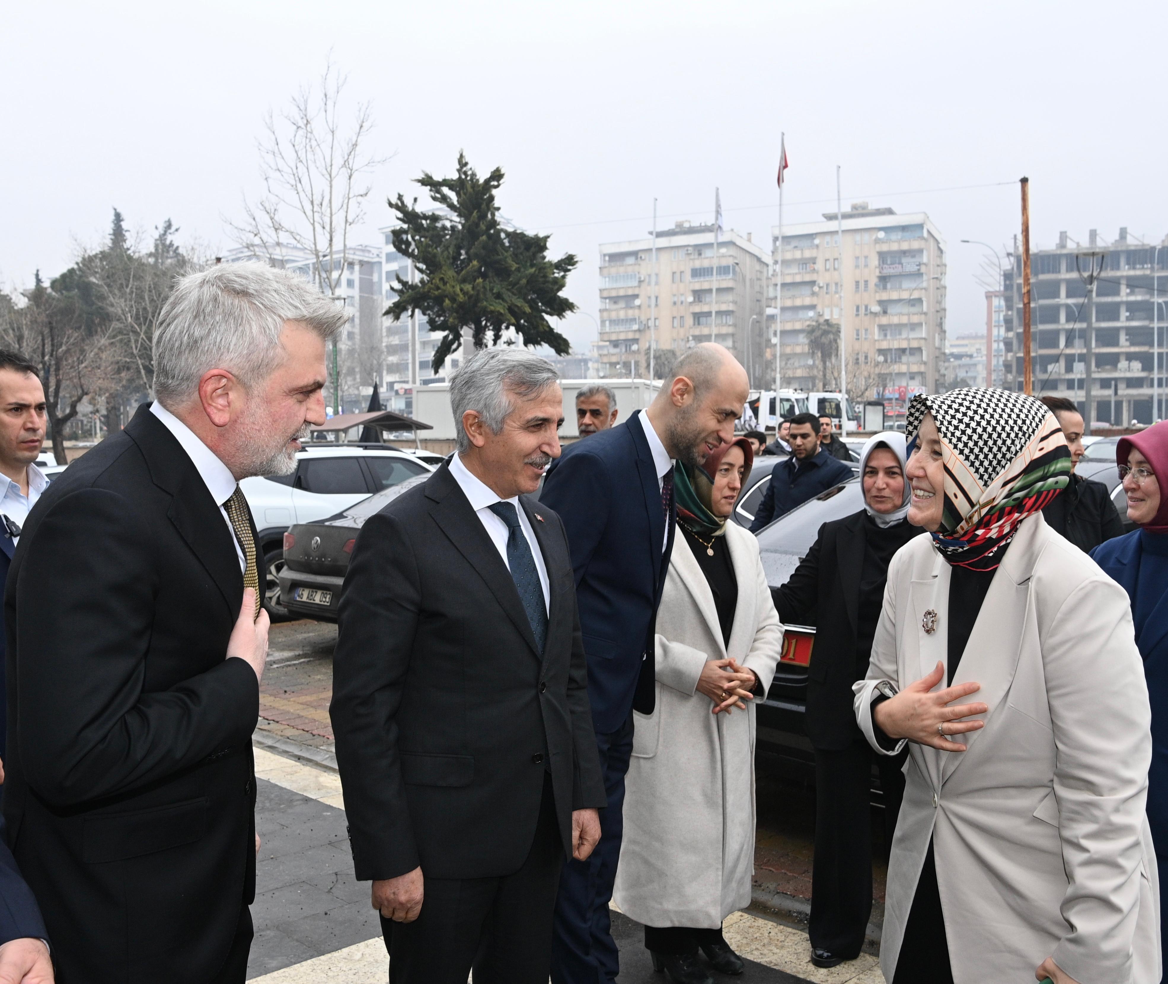 Leman Yenigün Konuşma