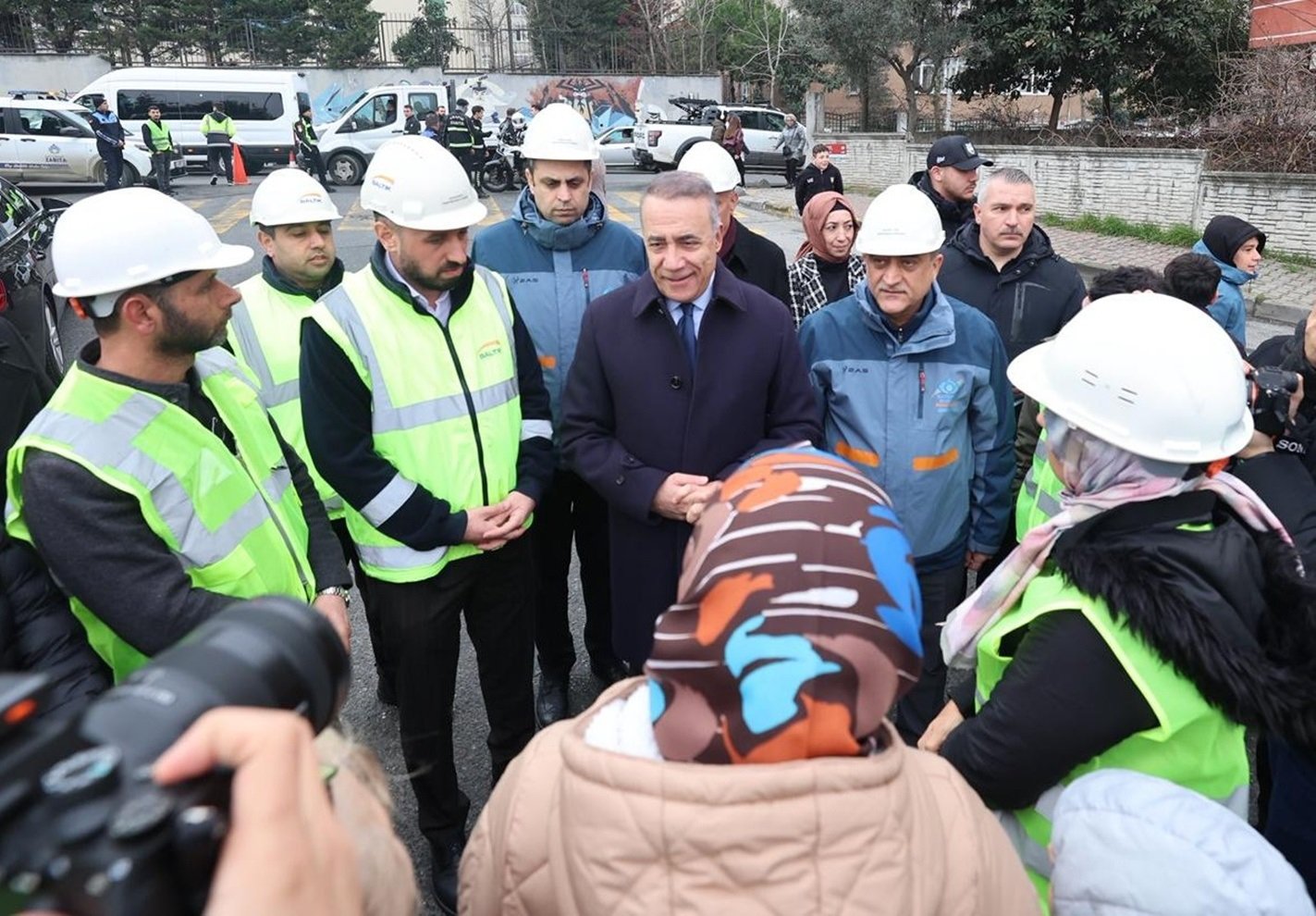 Sultangazi Belediye Başkanı Abdurrahman Dursun konuşma yapıyor