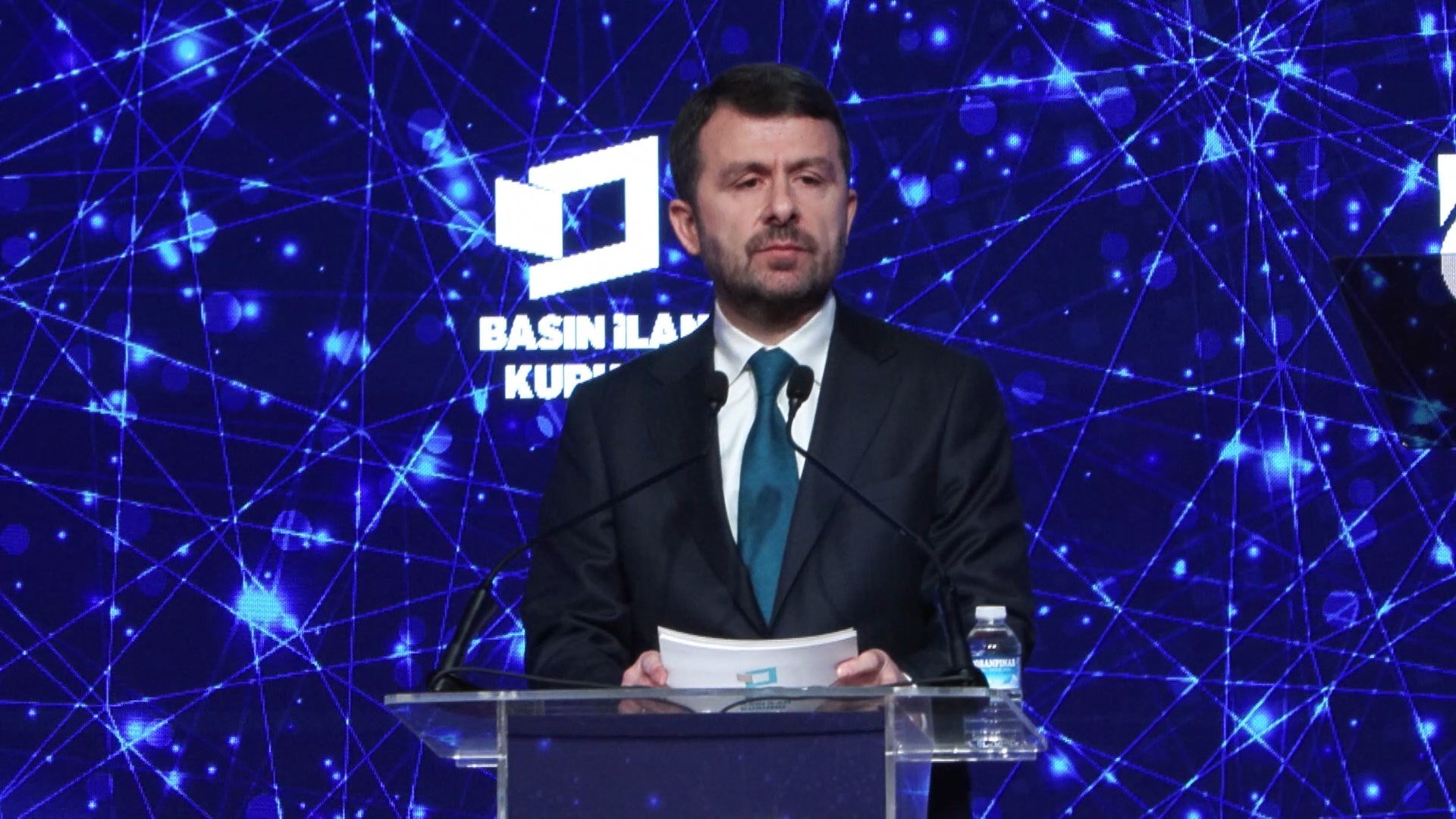 Basın İlan Kurumu Genel Müdürü Abdulkadir Çay konuşma yapıyor