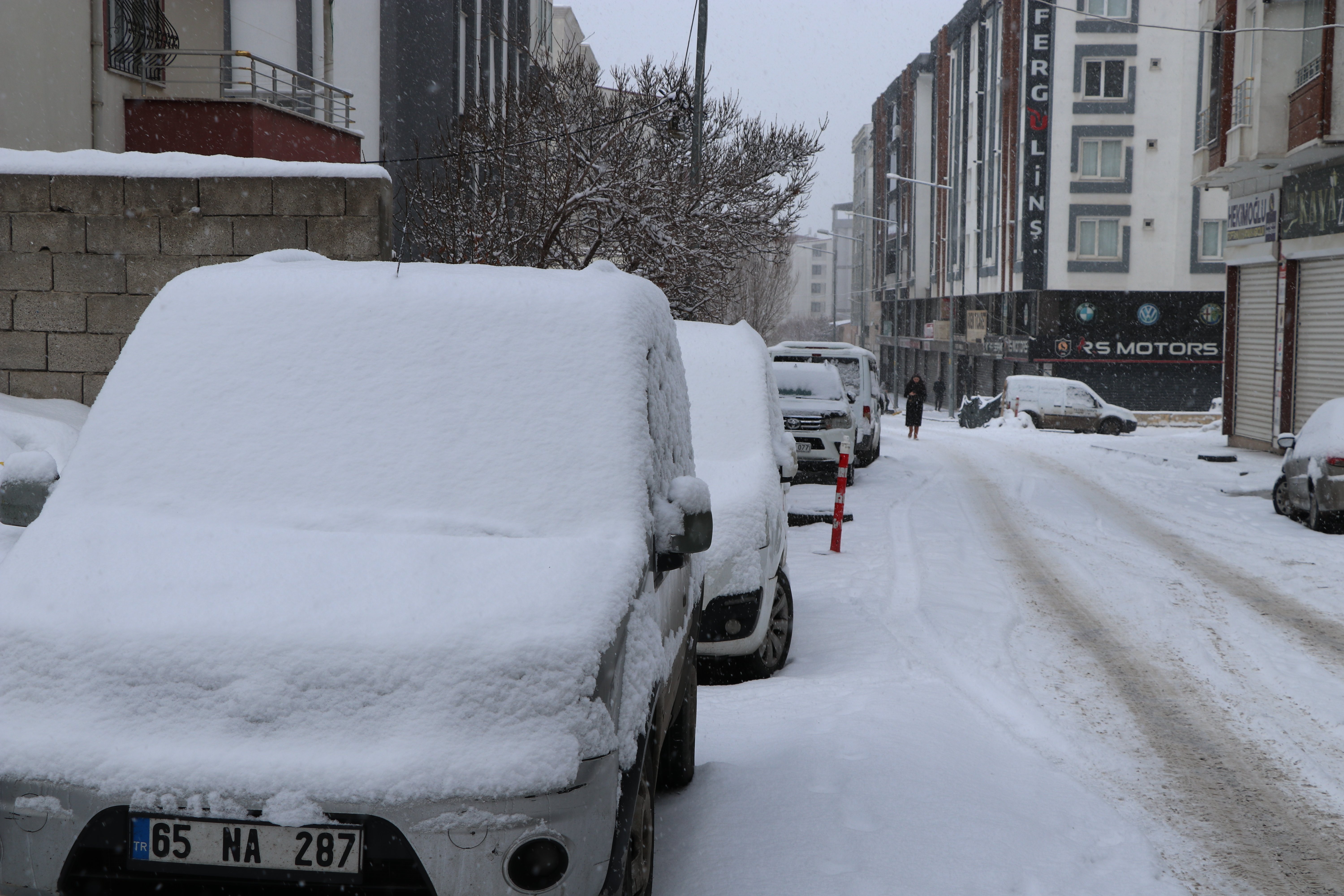 Van belediyesi kar mücadelesi