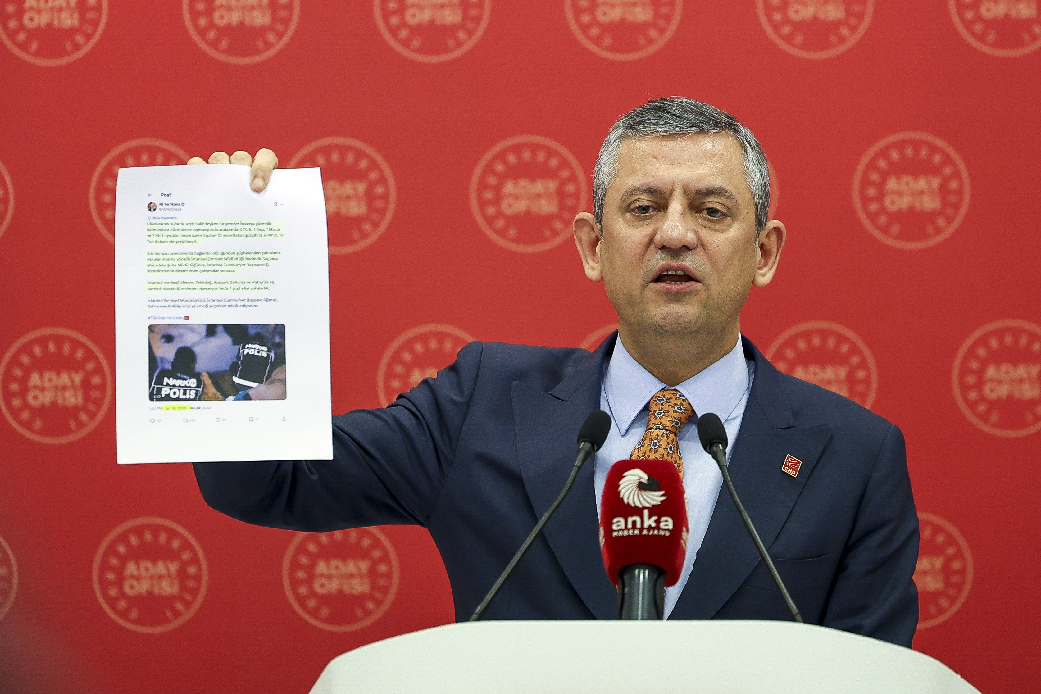 CHP Genel Başkanı Özgür Özel