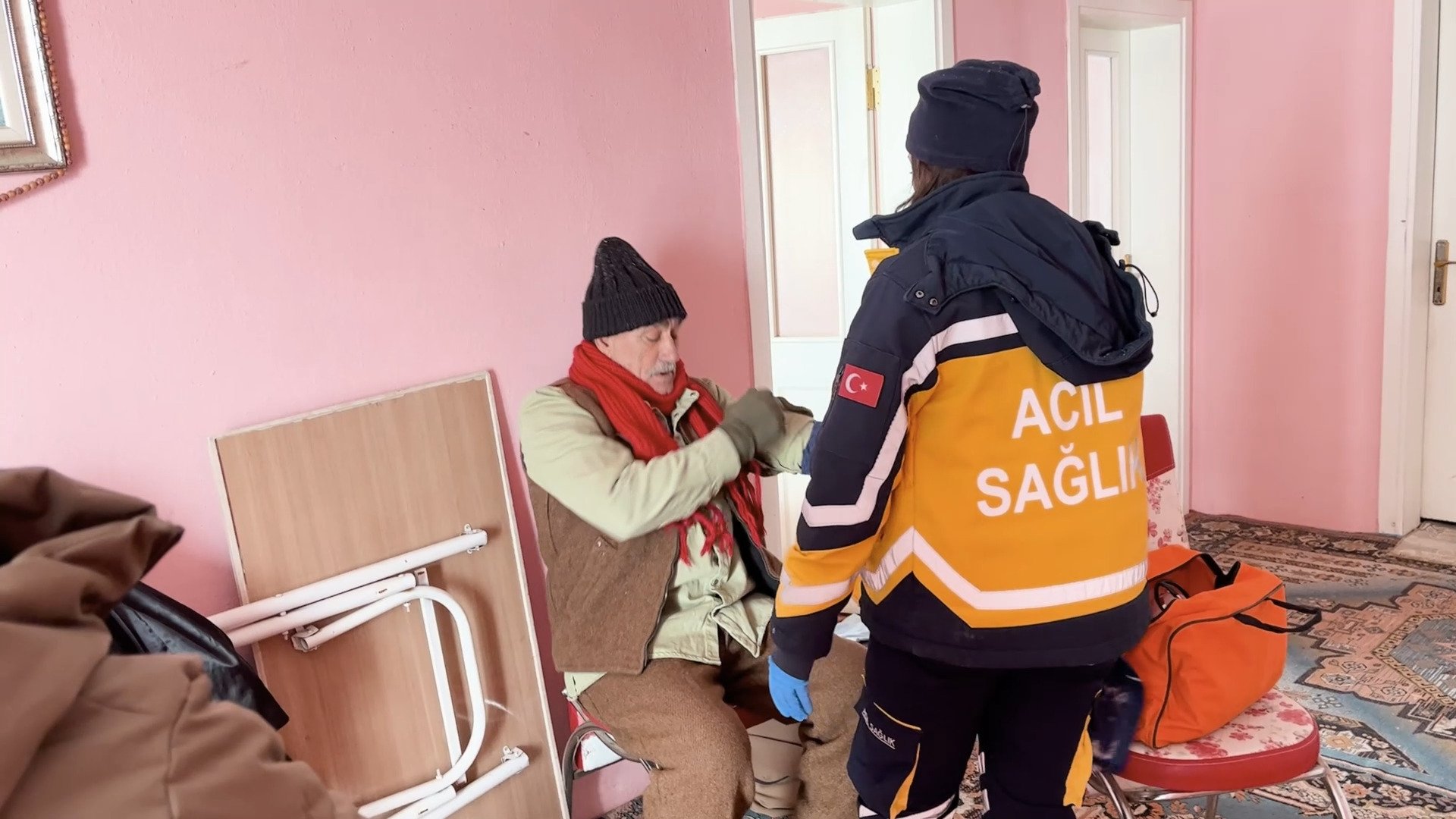 Battalgazi Belediyesi iş makinesi kar temizleme