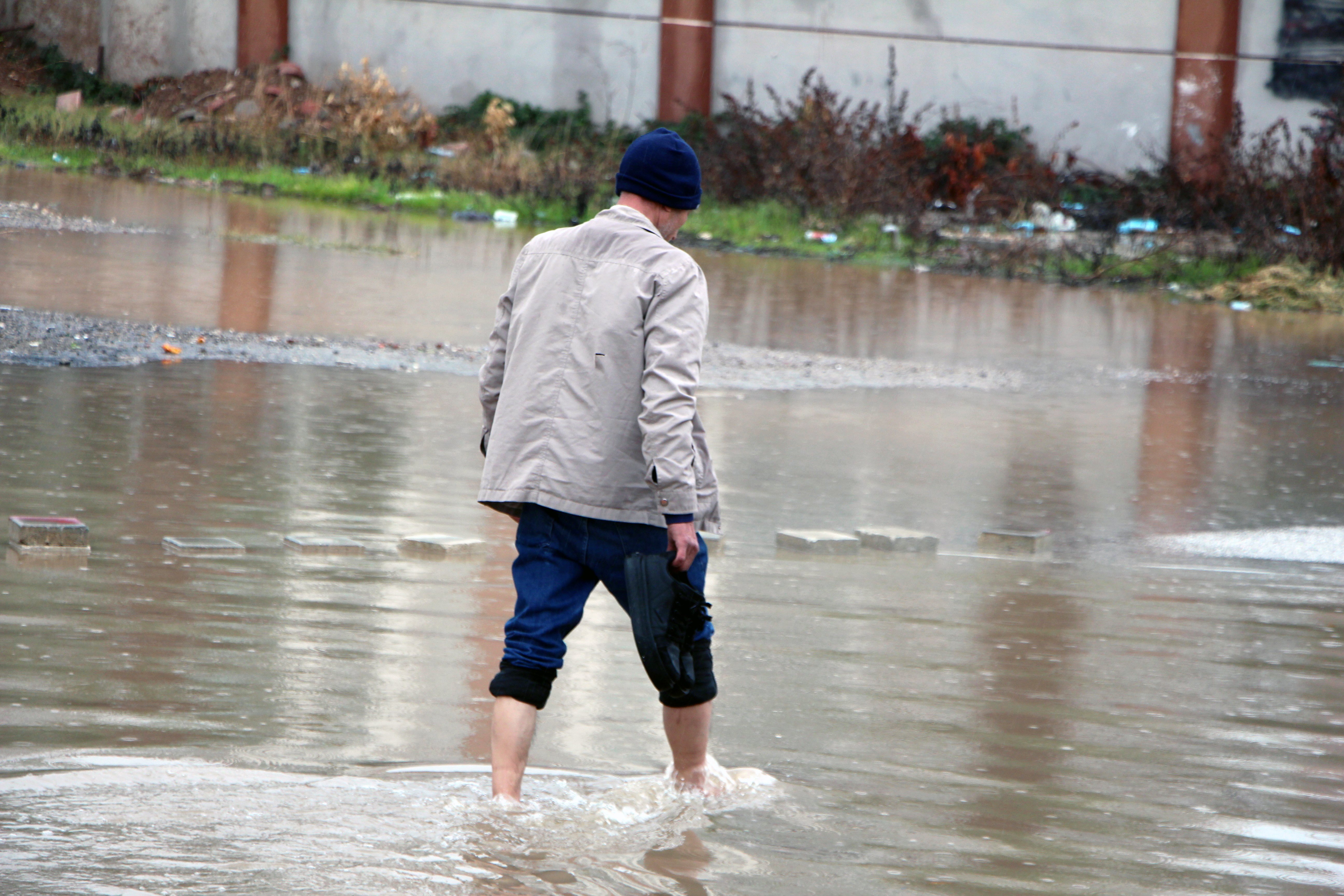 Adana altyapı eksikliği sokak