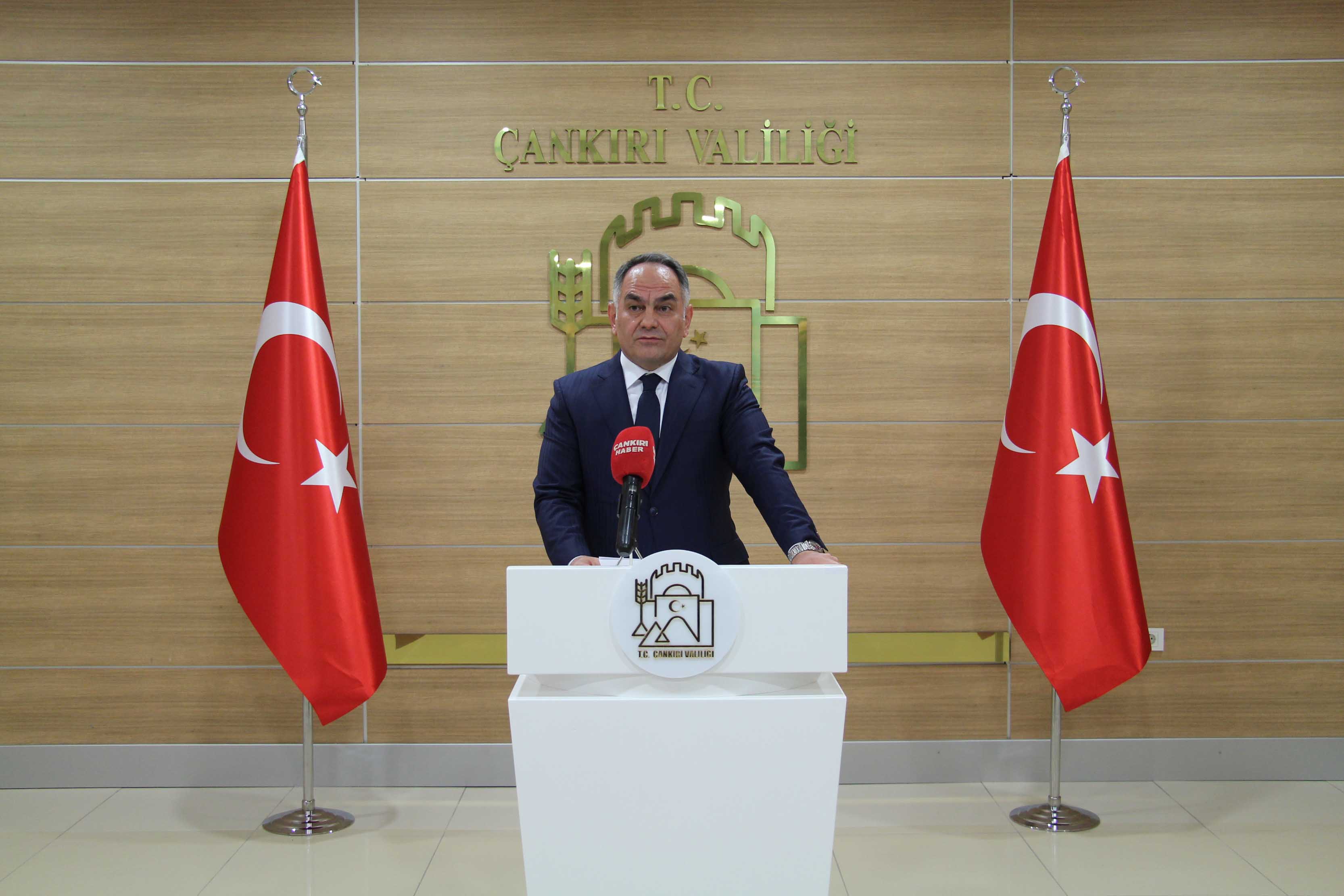 Çankırı Valisi Hüseyin Çakırtaş göreve başladı