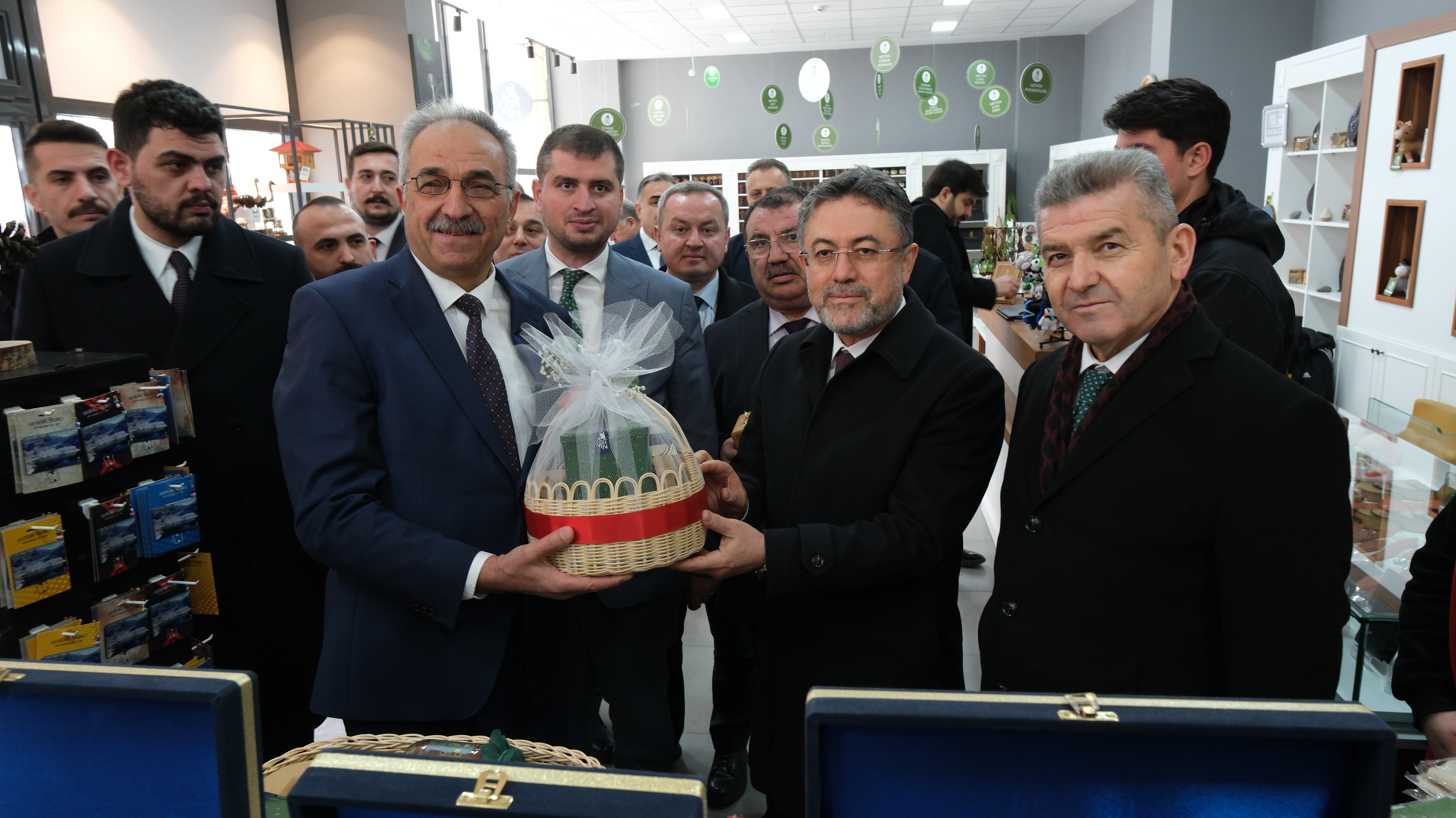 Bakan Yumaklı Artvin programı