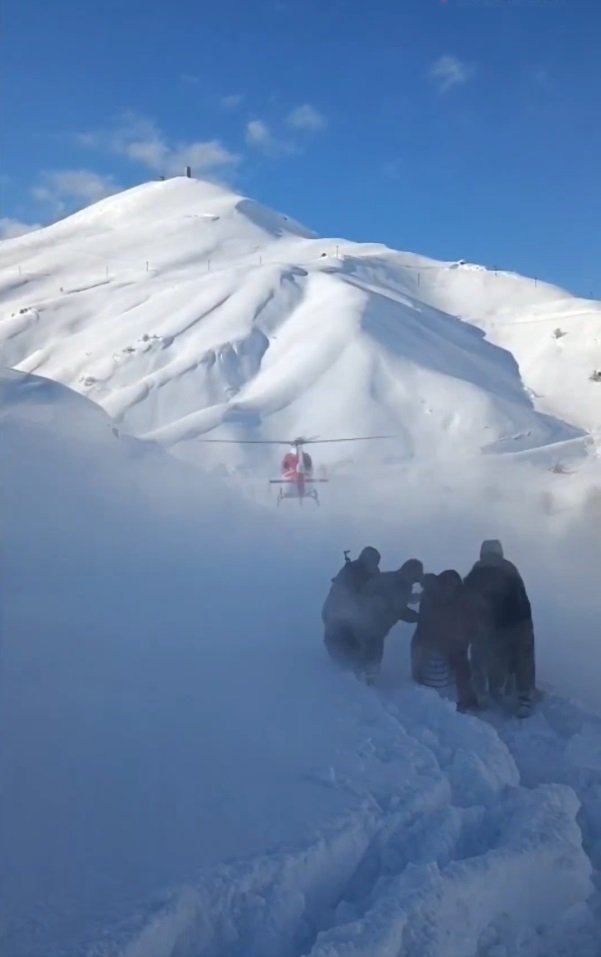 Helikopter ambulans ile hamile kadının tahliyesi