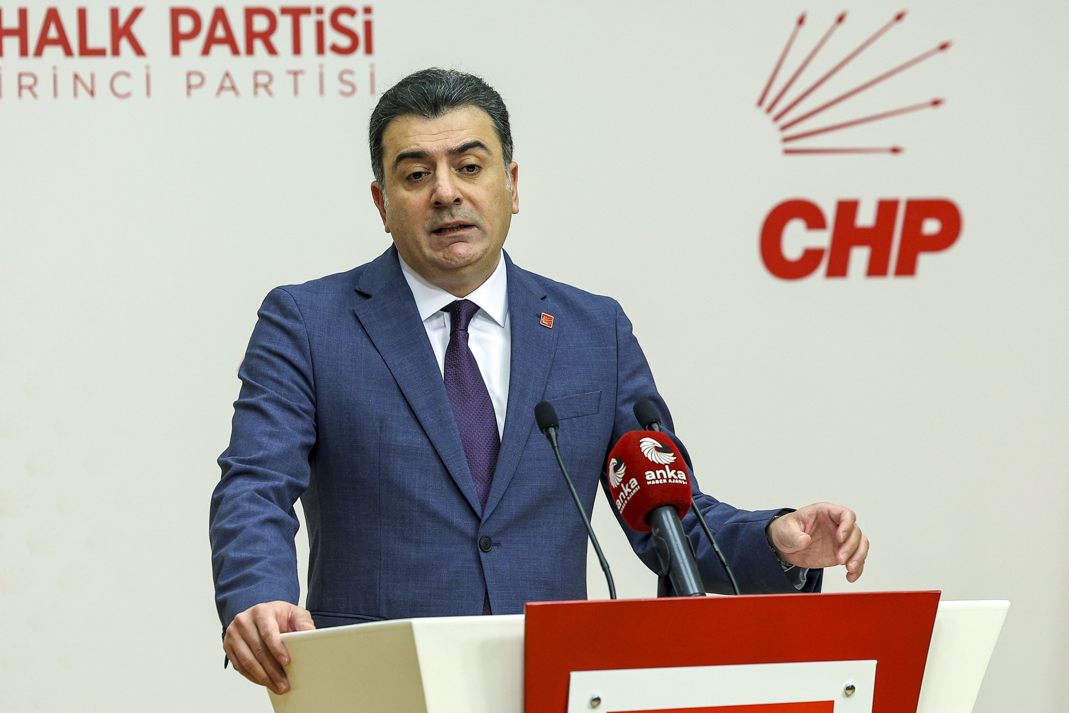 CHP Sözcüsü Zeynel Emre basın açıklaması