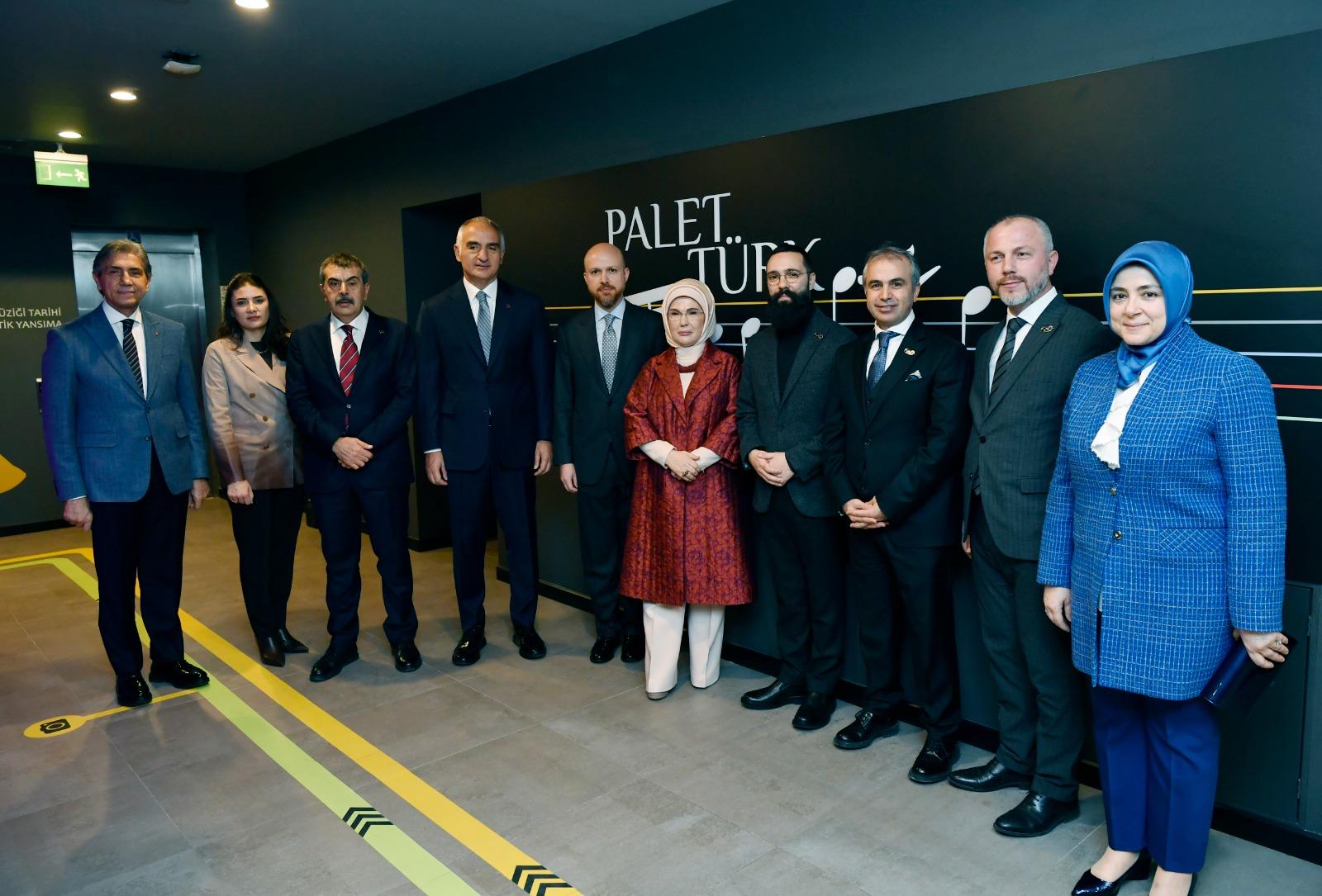 Bilal Erdoğan konuşma yapıyor