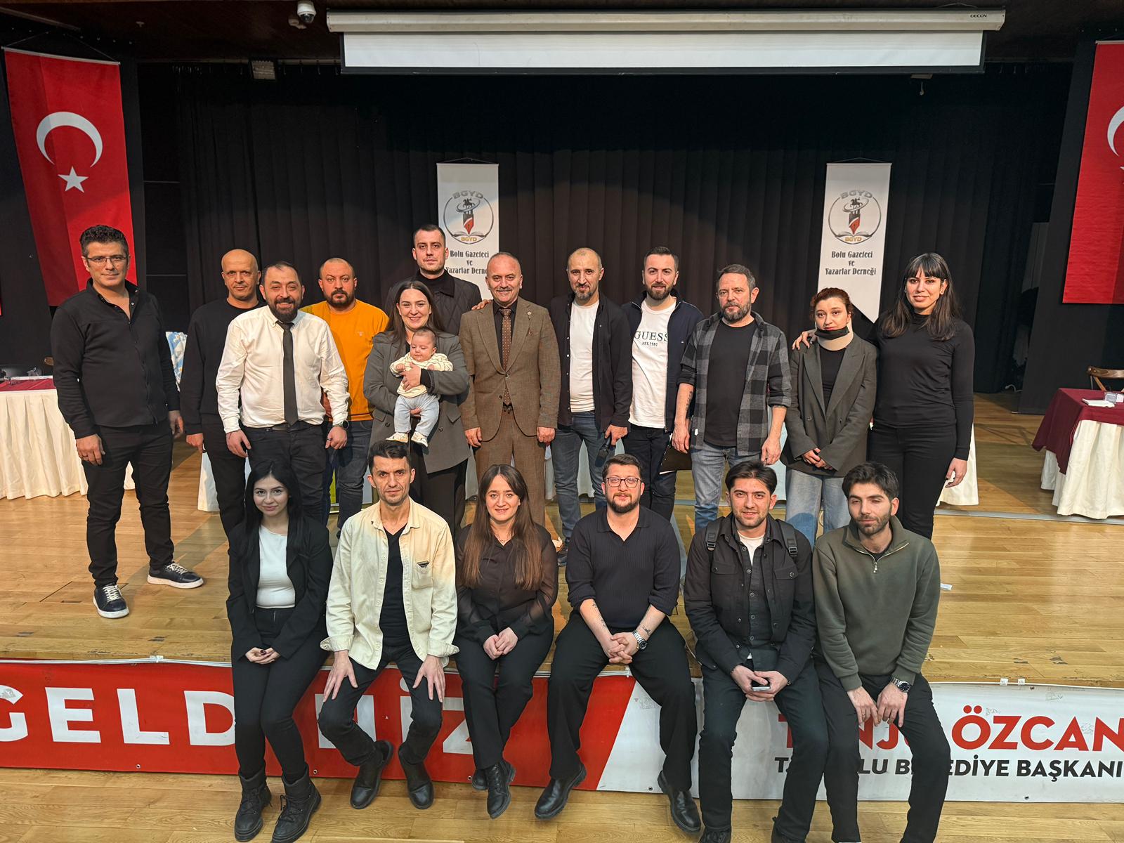 AK Parti Bolu İl Başkanı Suat Güner yardım gecesi