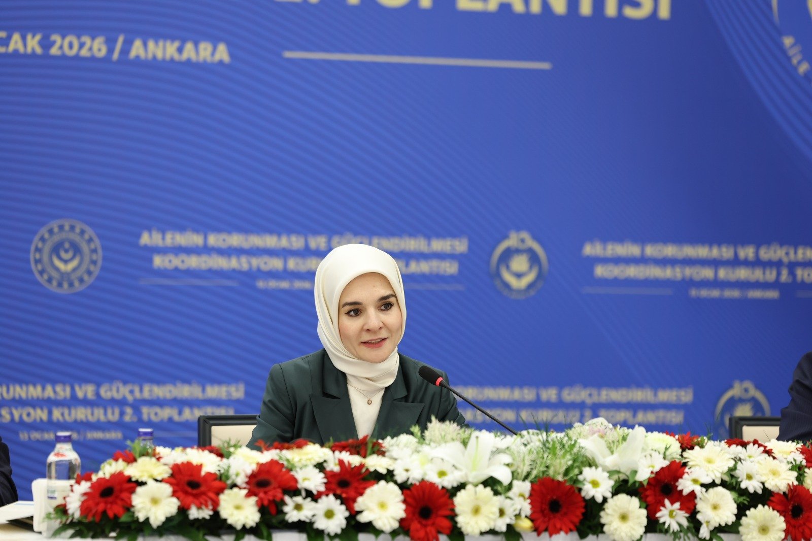 Aile ve Sosyal Hizmetler Bakanı Mahinur Özdemir Göktaş